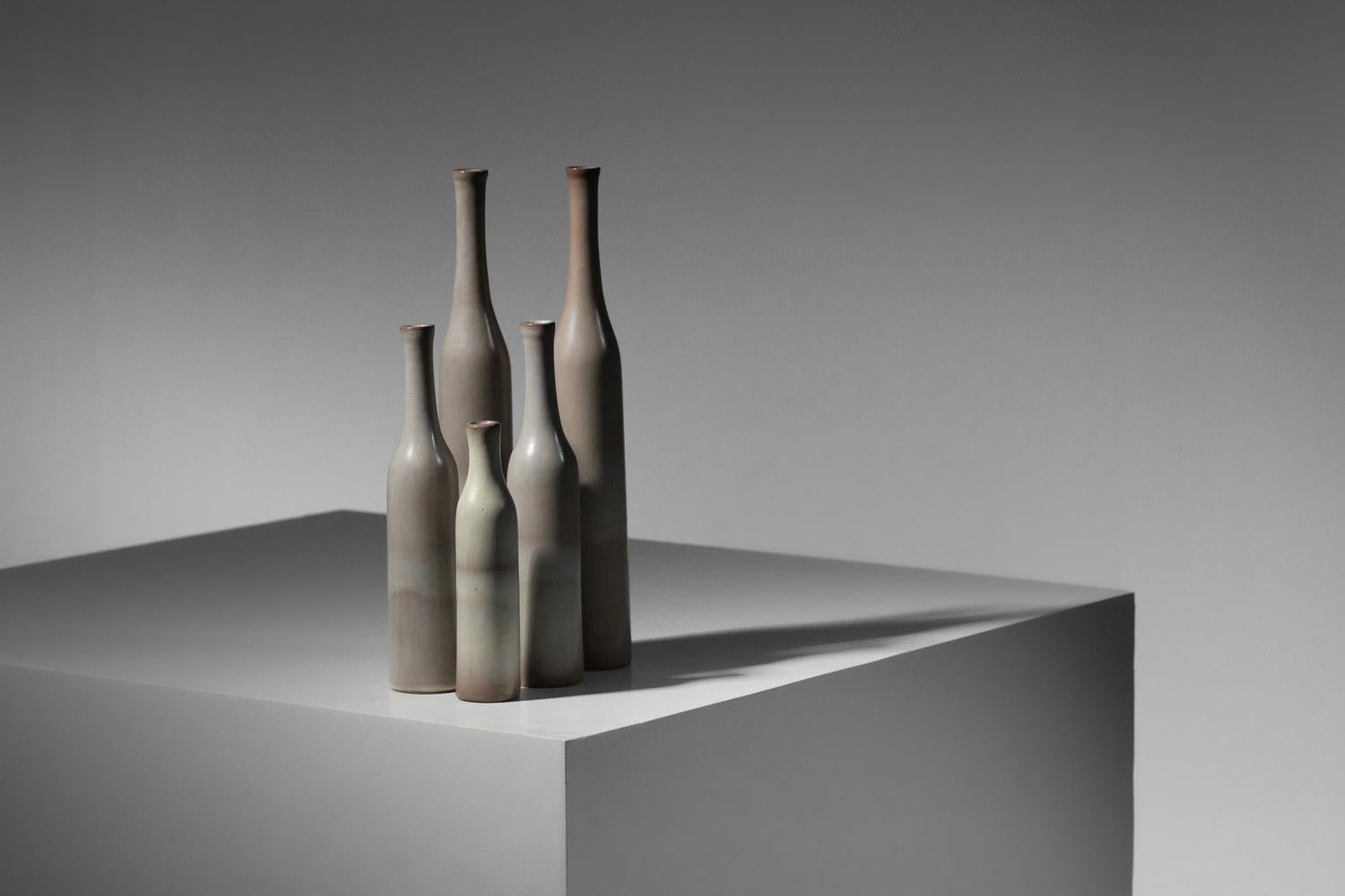 Mid-Century Modern set of five Jacques et Danièle Ruelland gray-glazed ceramic vases  For Sale
