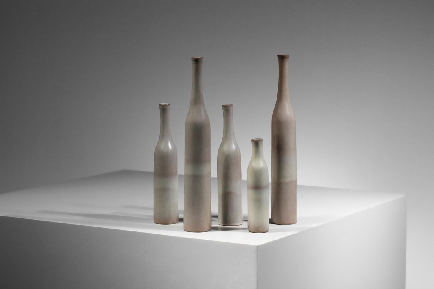 set of five Jacques et Danièle Ruelland gray-glazed ceramic vases  In Good Condition For Sale In Lyon, FR