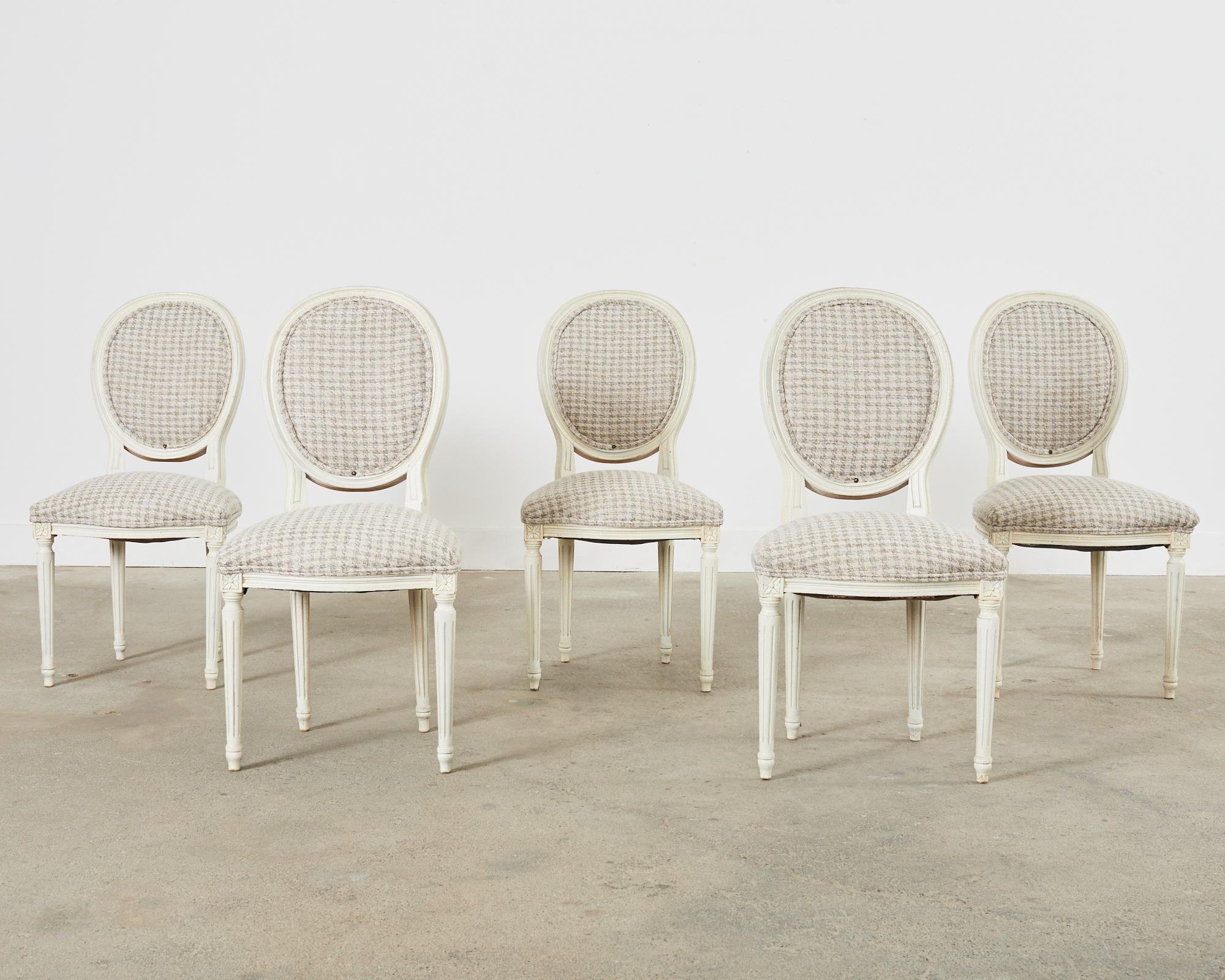 French Set of Five Louis XVI Style Painted Dining Chairs with Houndstooth For Sale