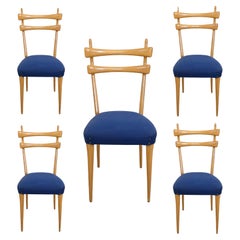 Juego de Cinco Sillas de Comedor de Arce con Tela Azul Ultramar, Italia
