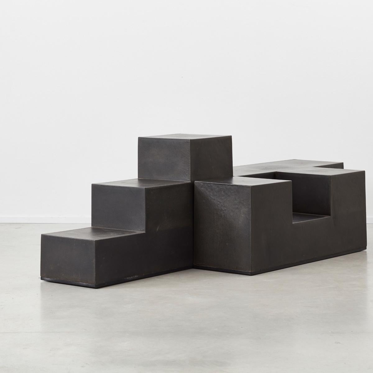 Satz von fünf Mario Bellini 'Gli Scacchi' Schachfiguren für C&B Italia, 1971 (Kunststoff) im Angebot
