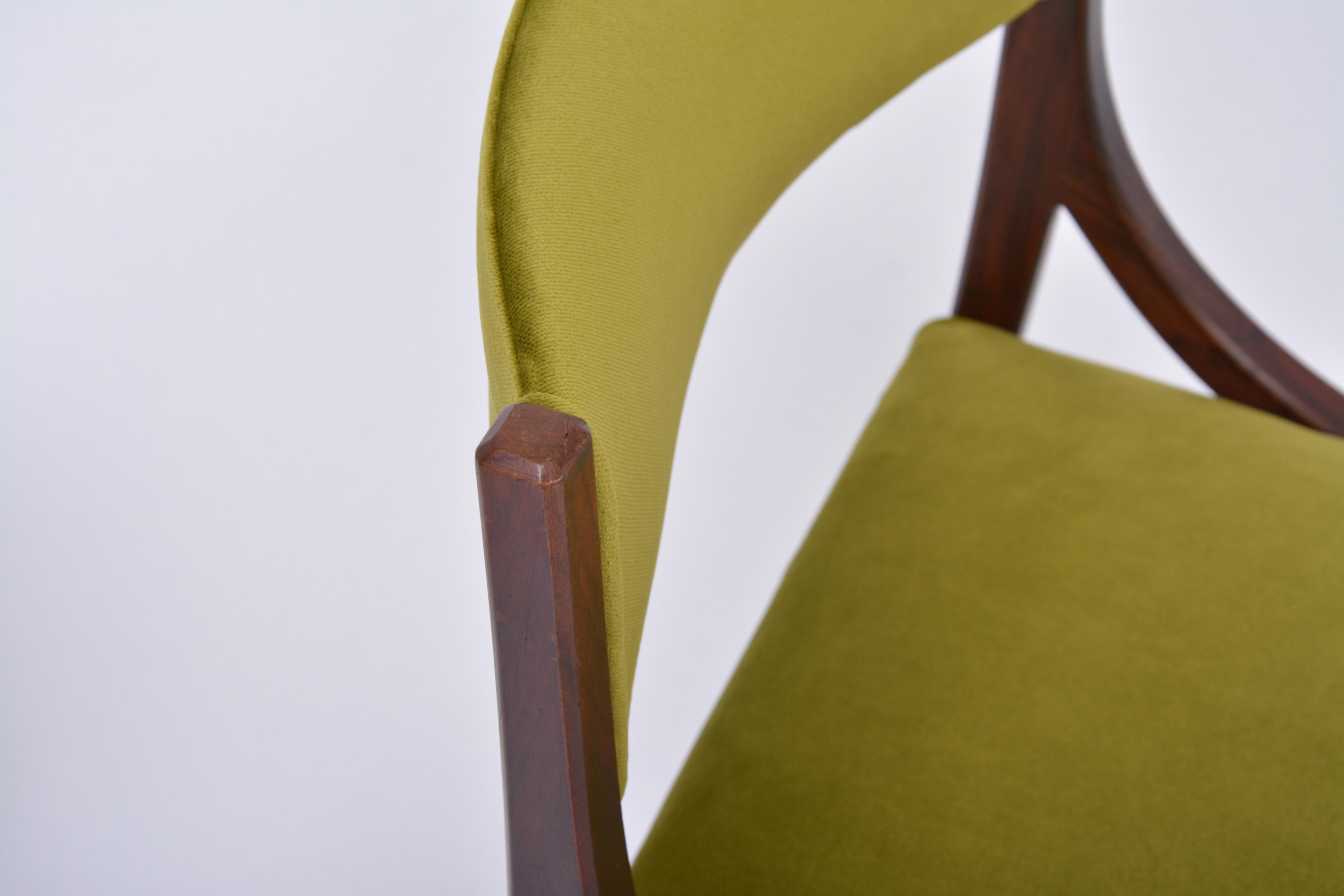 Set of five Mid-Century Modern Green reupholstered Dining Chairs by Ico Parisi  For Sale 7