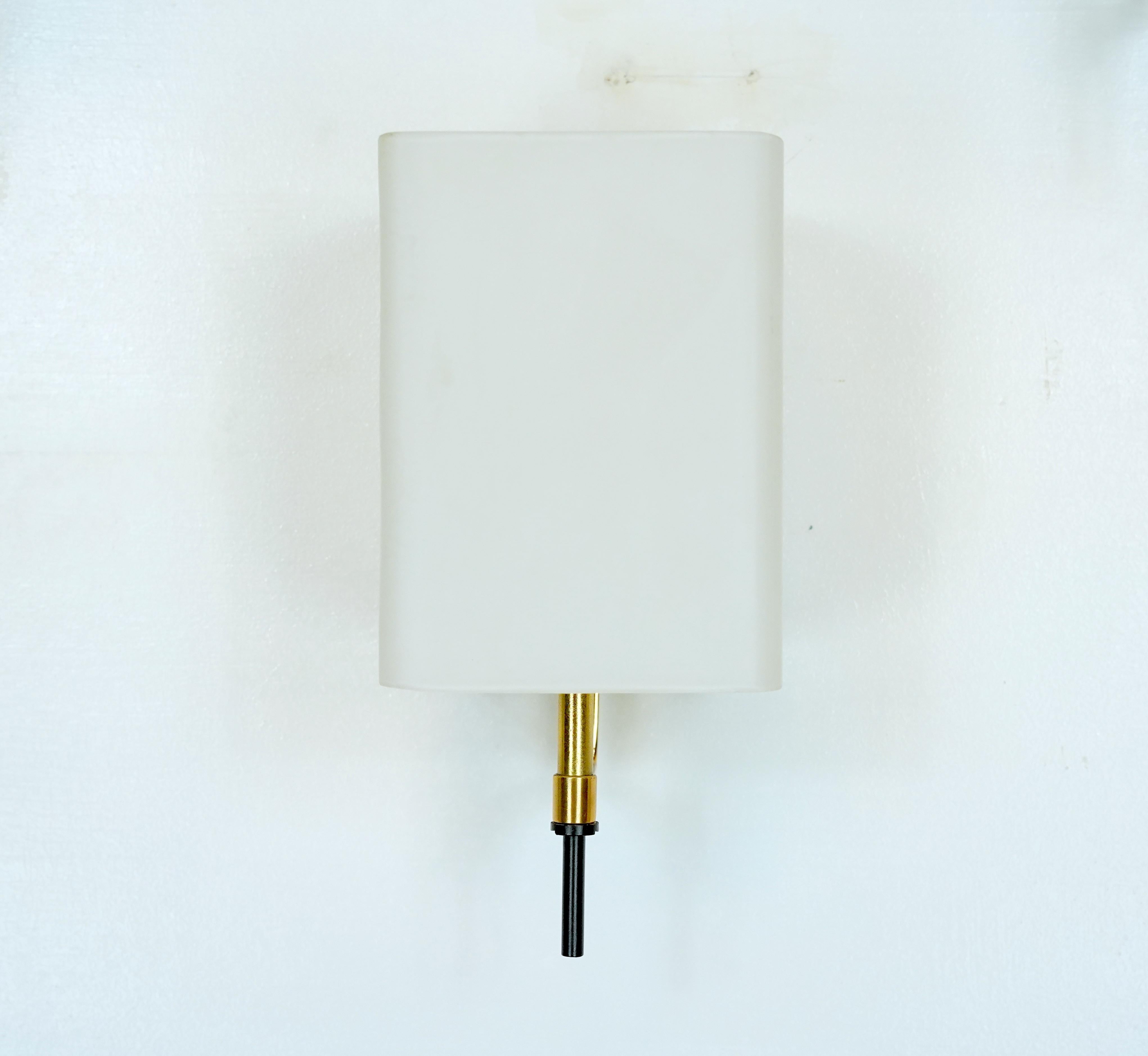 Set of five Mid-century sconces by Stilnovo. Italy 1950s For Sale 1