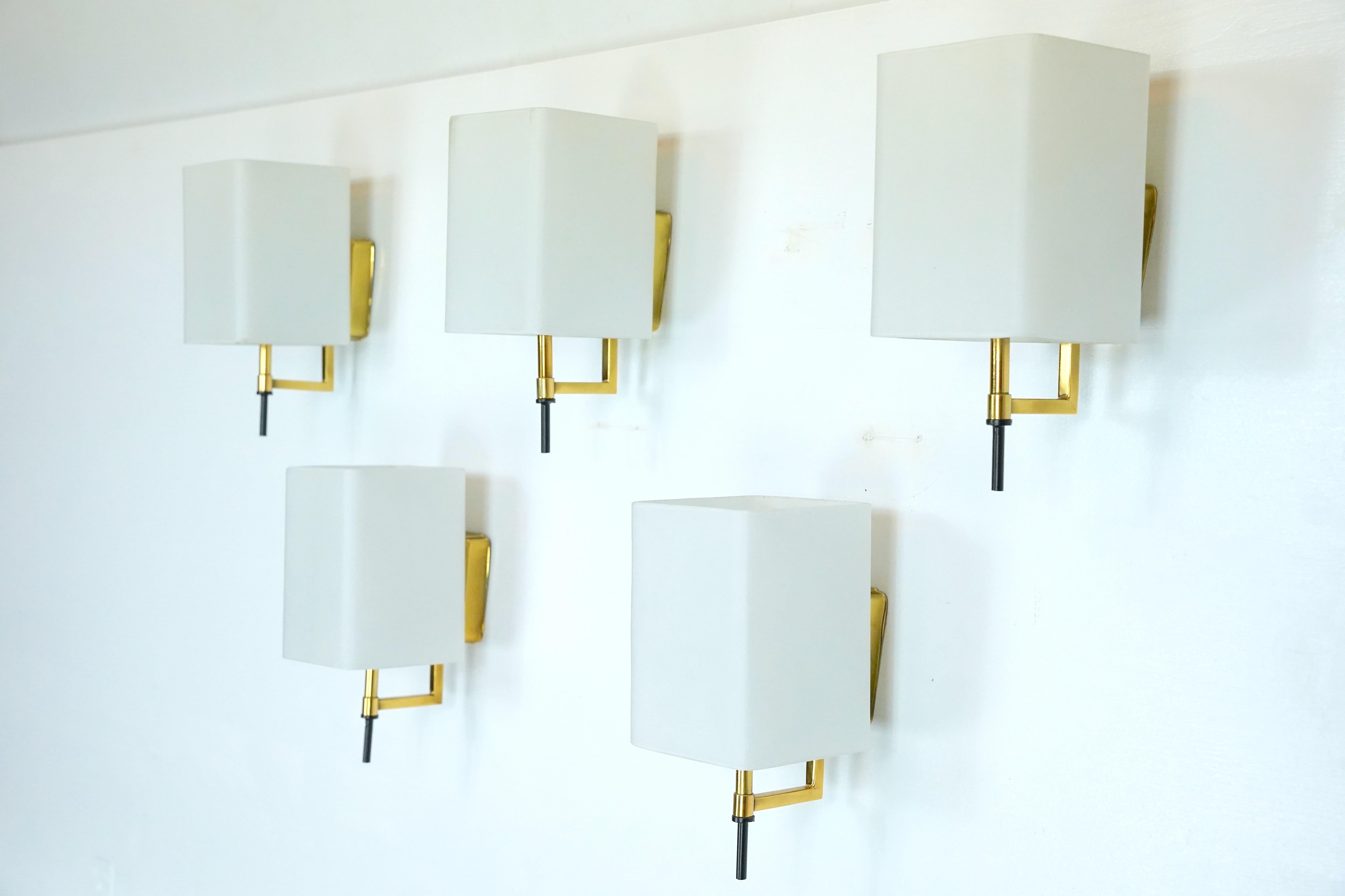 Set of five Mid-century sconces by Stilnovo. Italy 1950s For Sale 2
