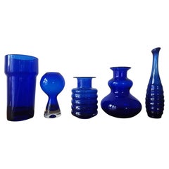 Satz von fünf Vasen aus der Jahrhundertmitte Kobaltglas, Harzkristall, Marita Voigt, 1970er Jahre