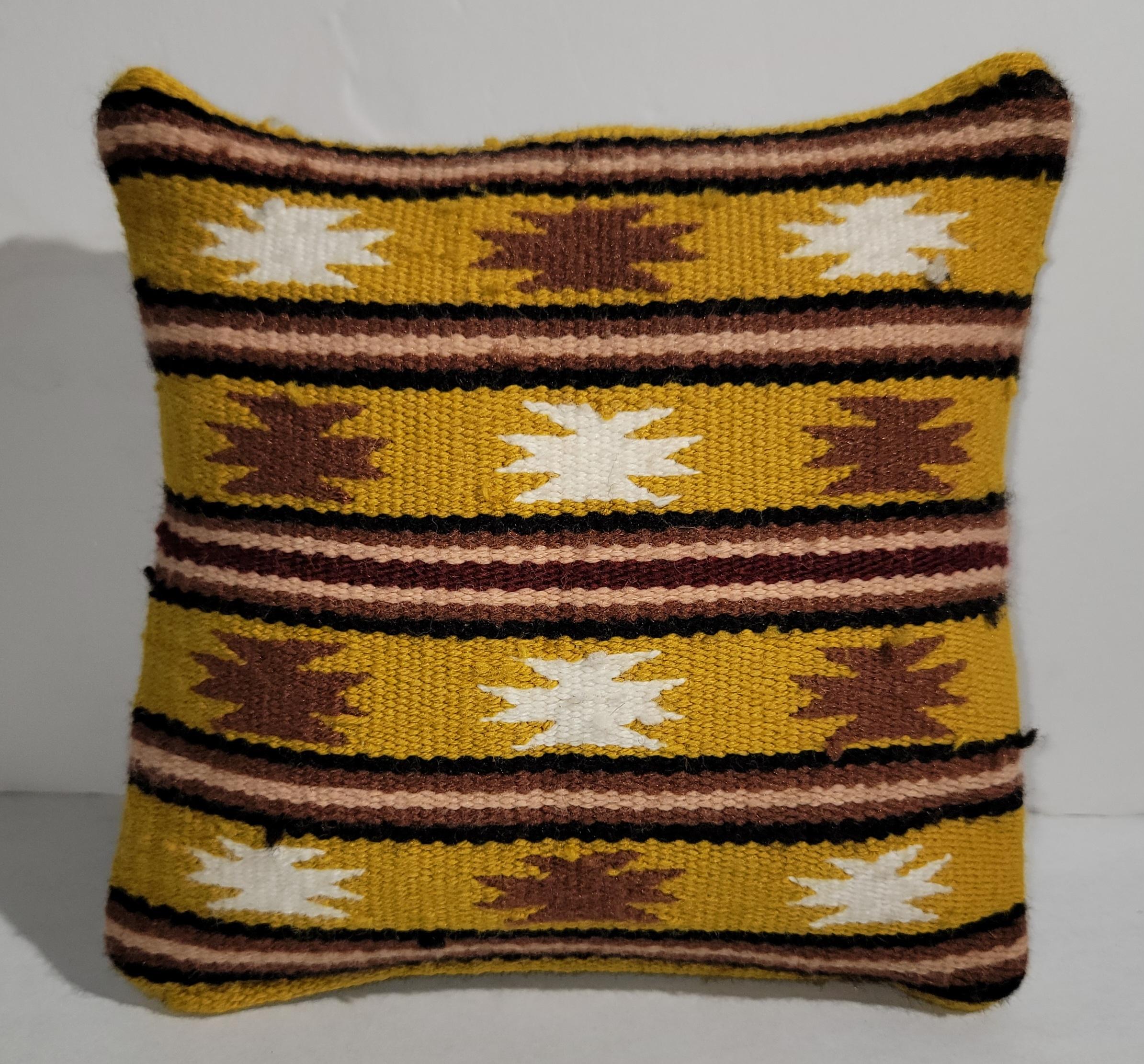 Set di cinque cuscini Navajo Sampler in vendita 4
