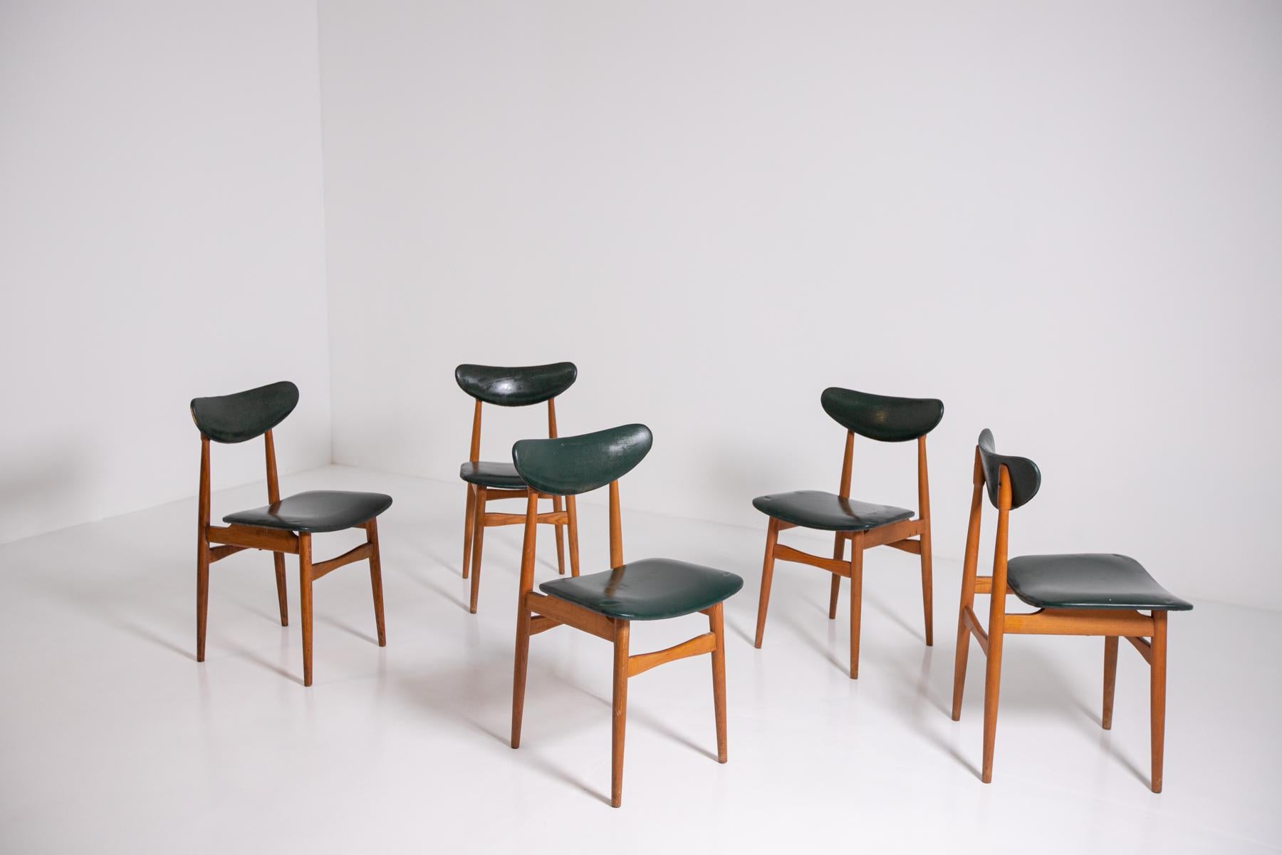 Mid-Century Modern Set of Five Nordic Chairs in Green Leather and Wood, 1950s