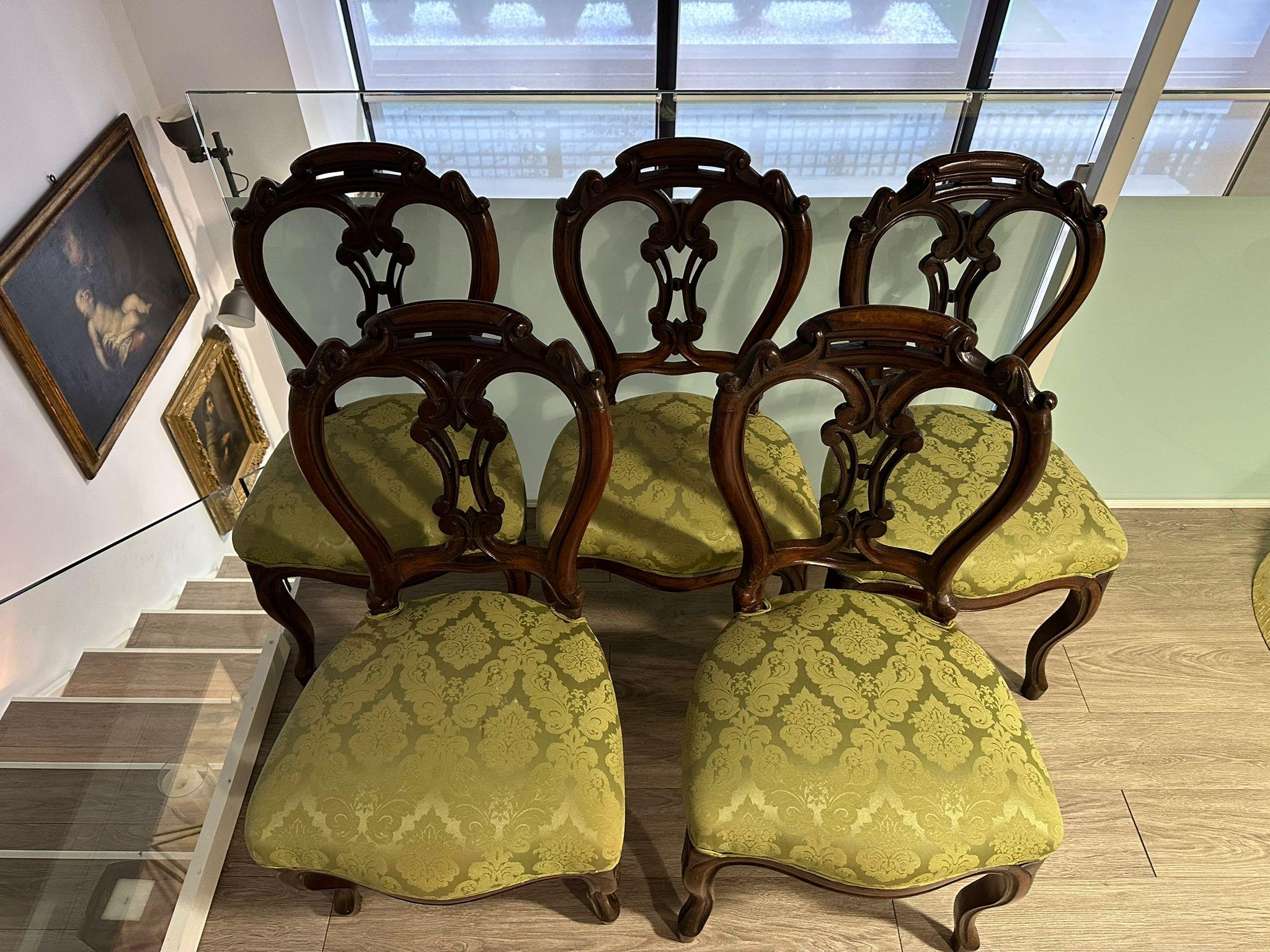Set of Five Portuguese Chairs Romantic 19th Century In Good Condition In Madrid, ES