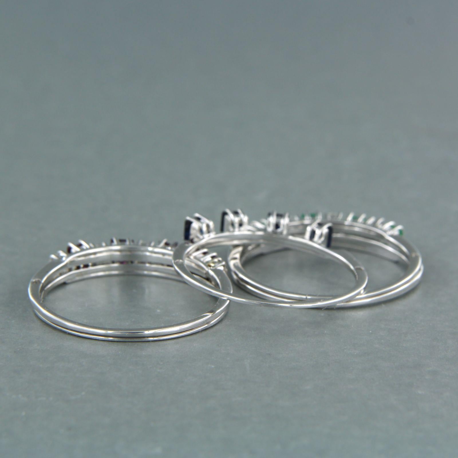 De las mujeres juego de cinco anillos oro 18k con zafiro, rubí, esmeralda y diamantes 0,50ct en venta