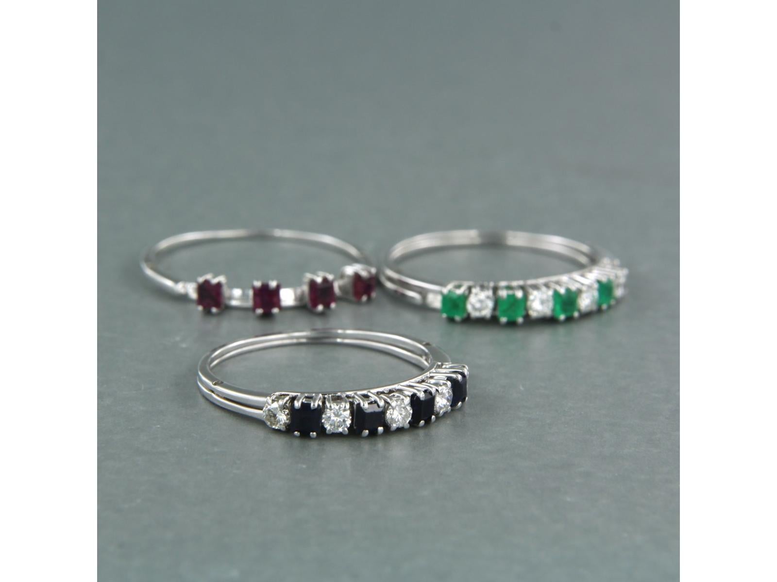 De las mujeres juego de cinco anillos oro 18k con zafiro, rubí, esmeralda y diamantes 0,50ct en venta