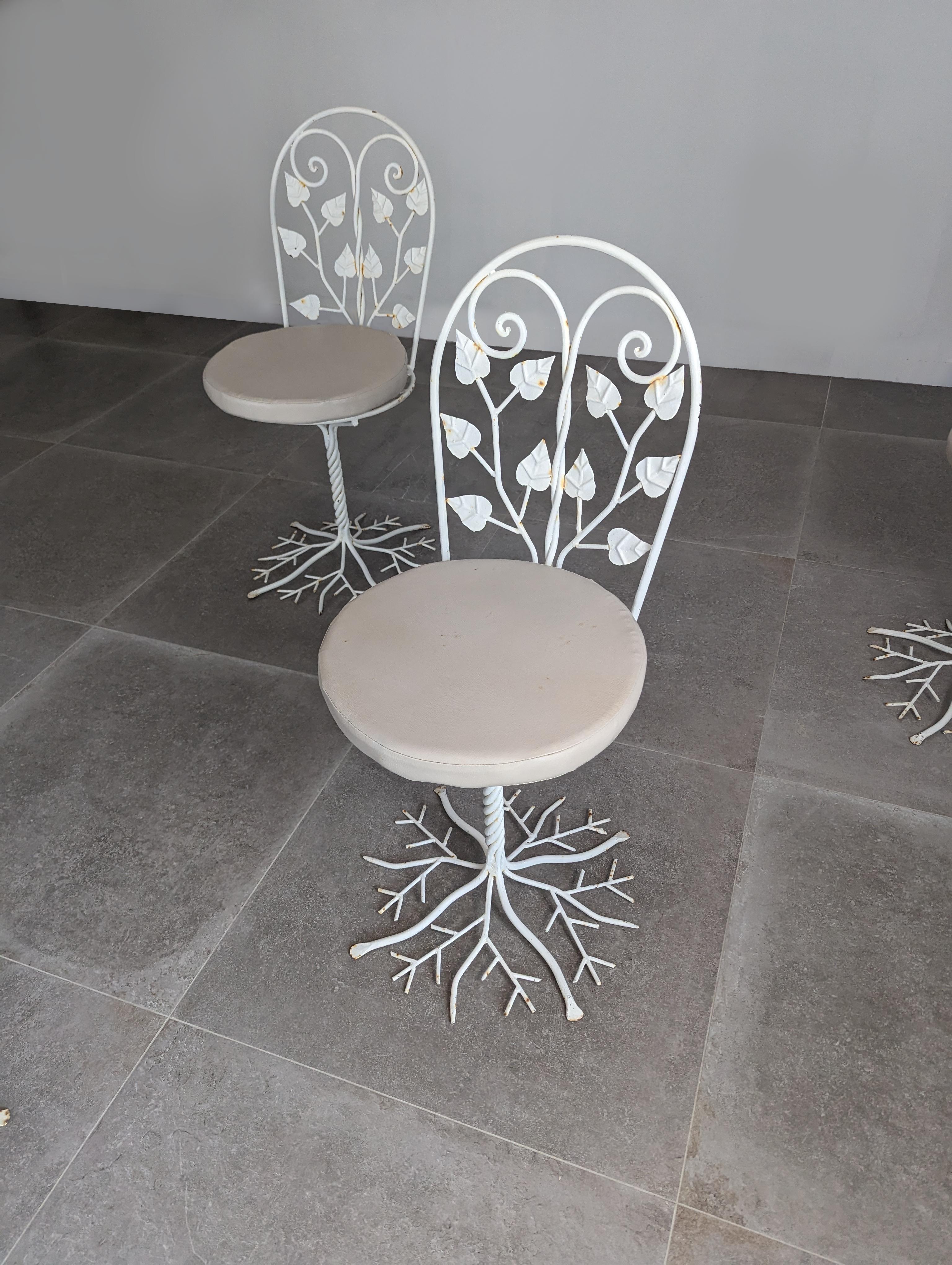 Set of five Sculptural Wrought Iron Garden Chairs  1950s For Sale 4