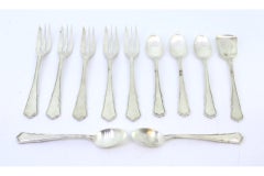 Set of five silver cake forks & teaspoons w/ sugar scoops w/ trim on the handles