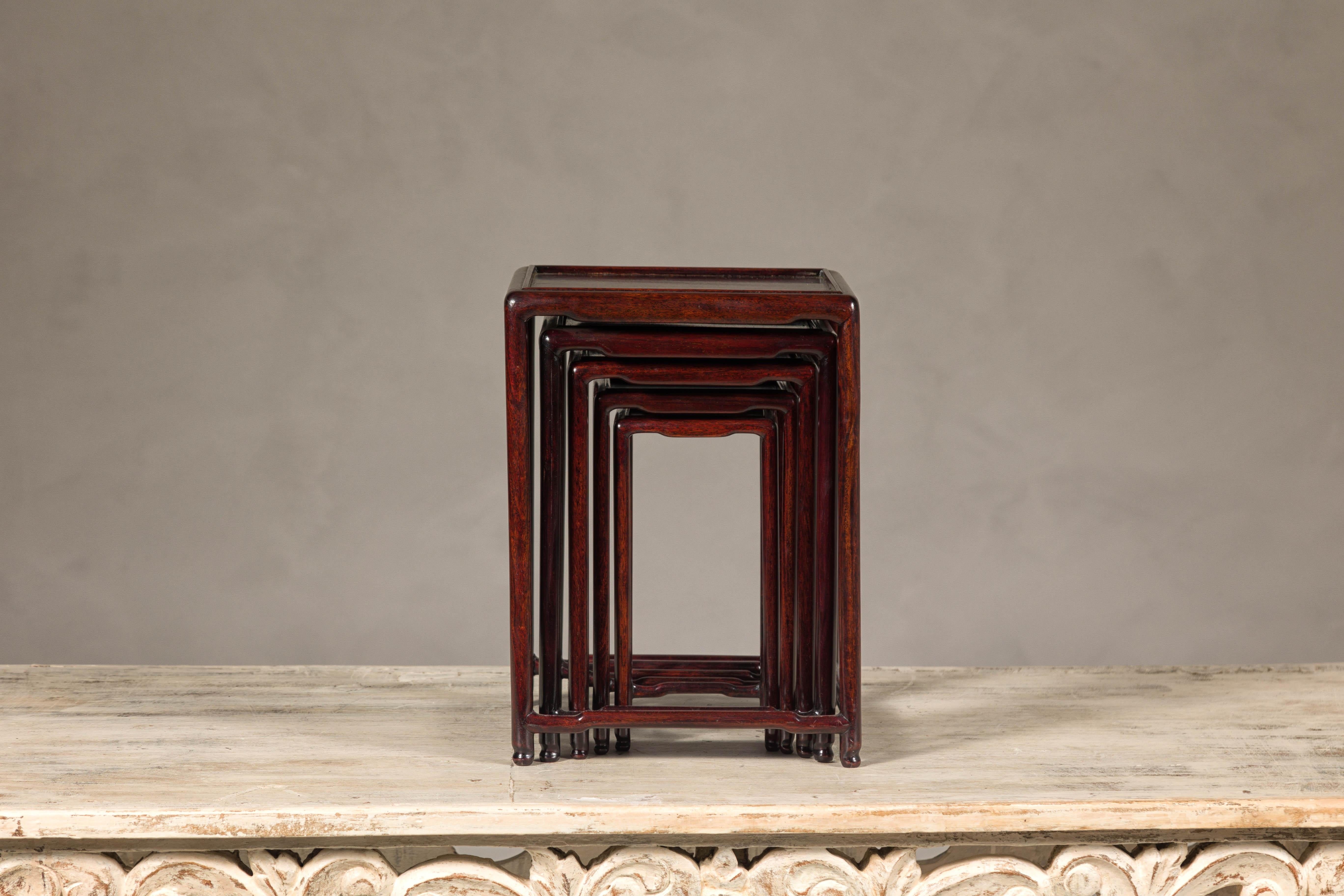 20th Century Set of Five Small Size Rosewood Nesting Tables with Humpback Stretchers For Sale