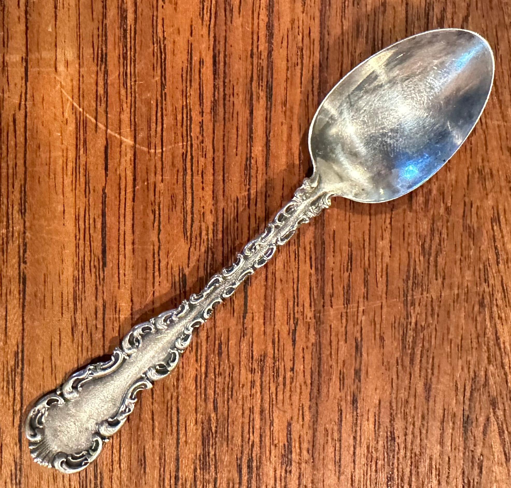 Set of Five Sterling Silver Demitasse Spoons For Sale 1