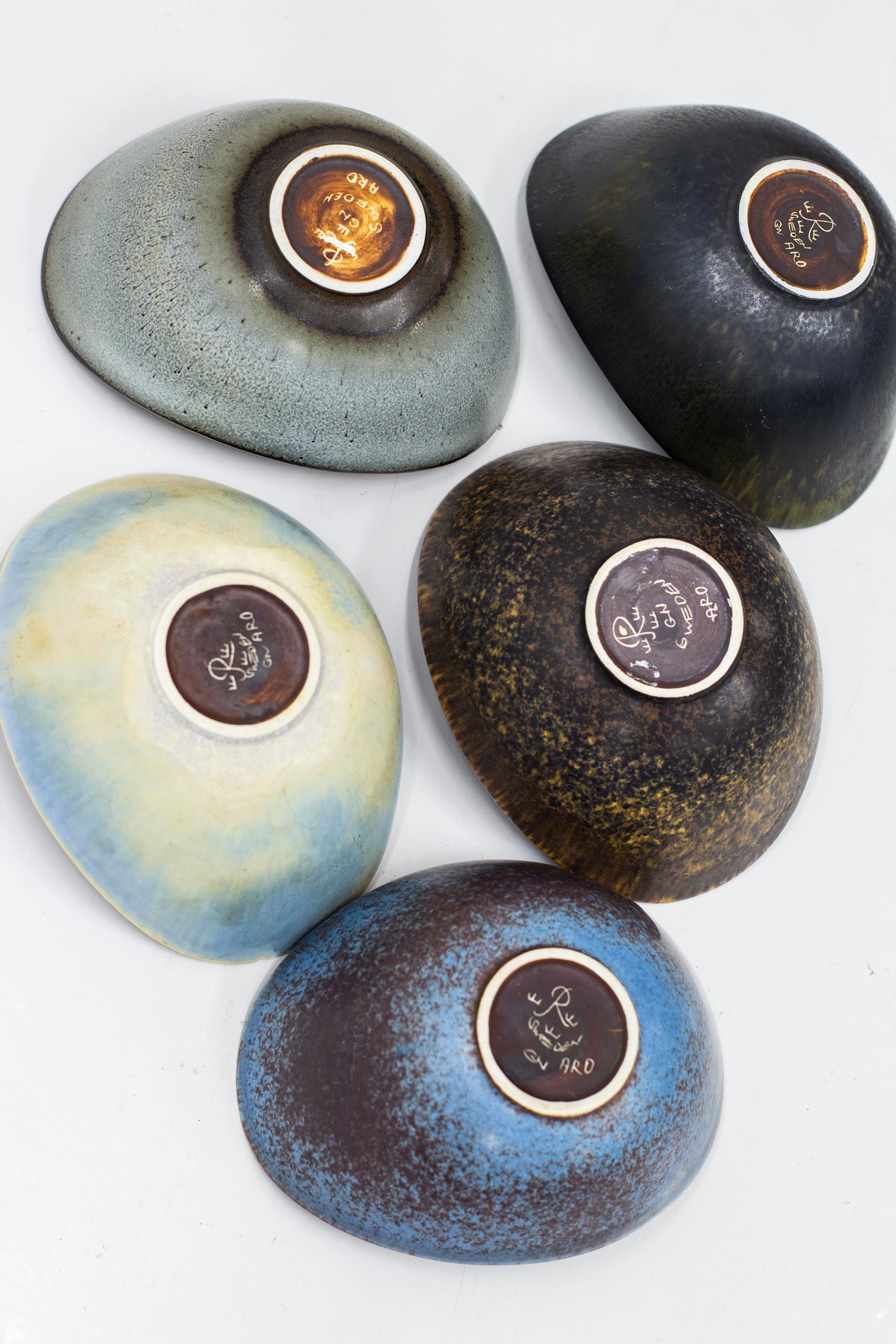Mid-20th Century Set of Five Stoneware Bowls by Gunnar Nylund for Rörstrand, Sweden, 1950s