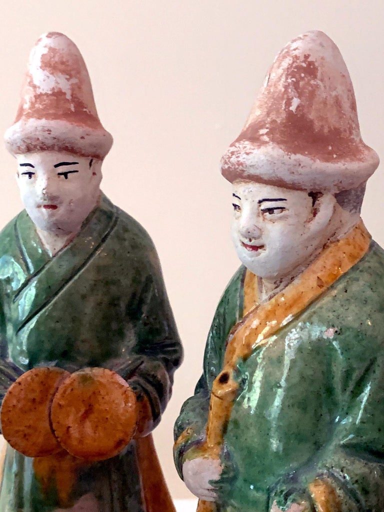 Set of Five Stoneware Tomb Figurines of Musician Ming Dynasty For Sale 1