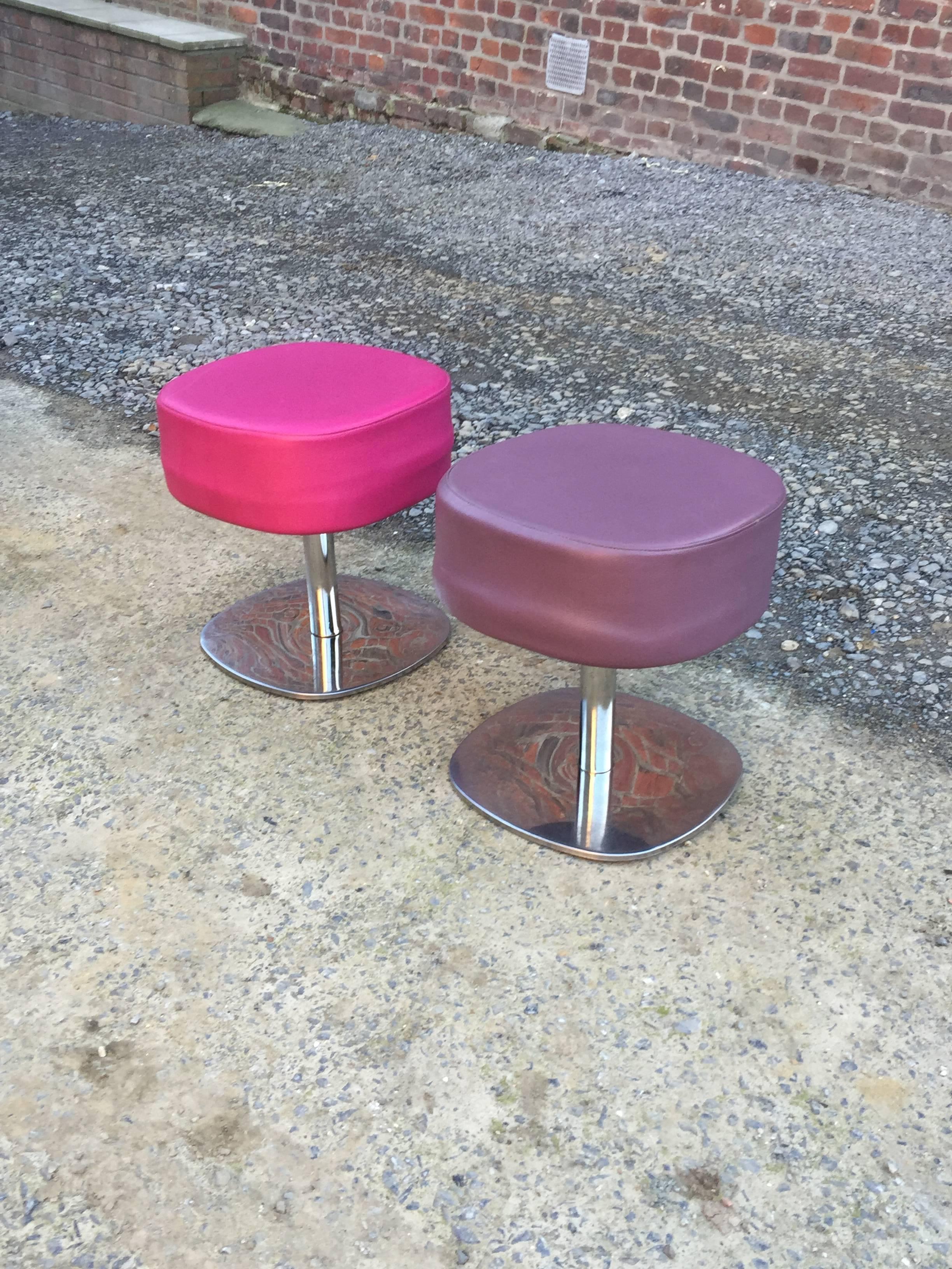  Five Stools in Chromed Metal and Leatherette, circa 1970 For Sale 1
