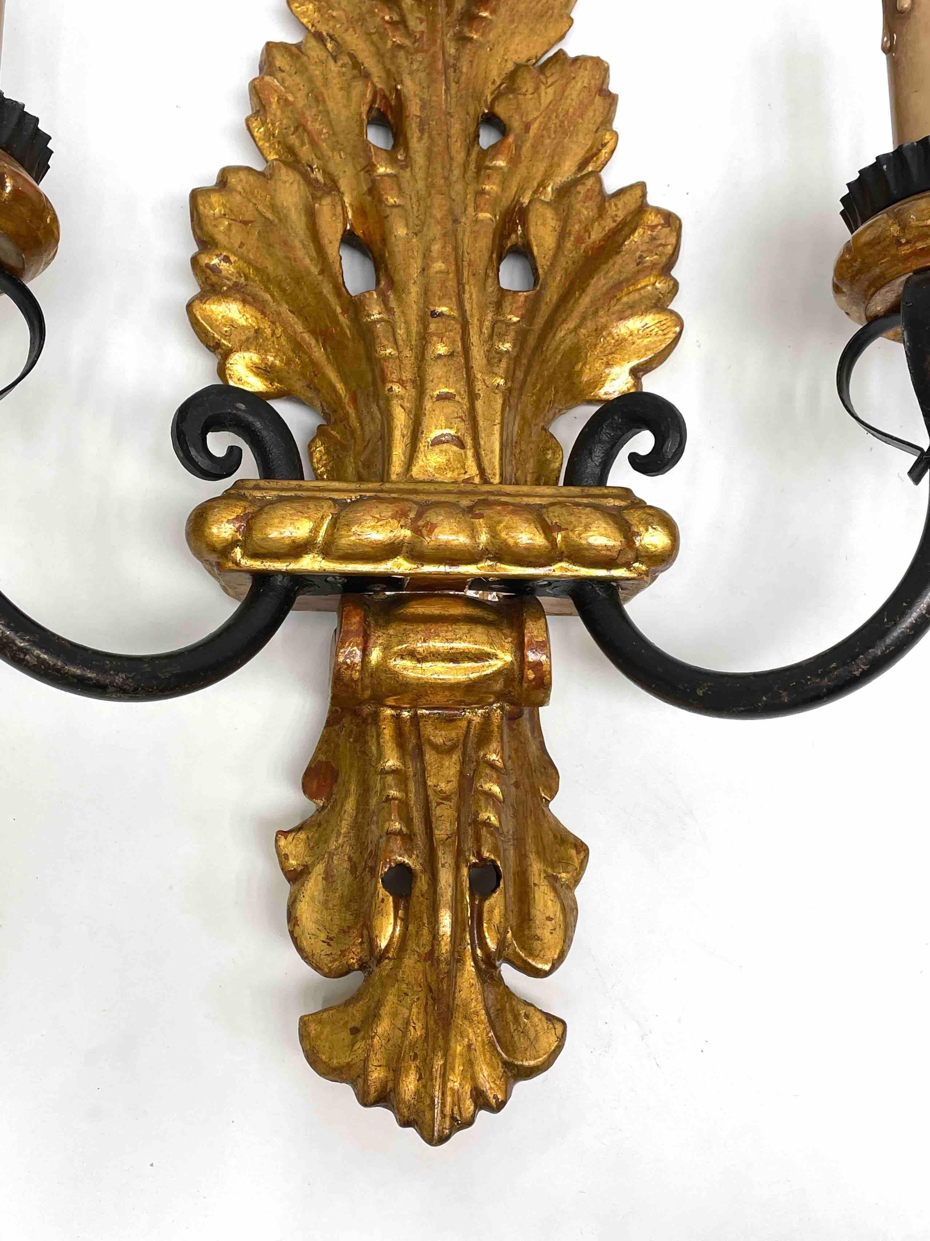 Set of Five Stunning Gilt Wood Tole Florentine Sconces by Banci, Italy, 1970s For Sale 5
