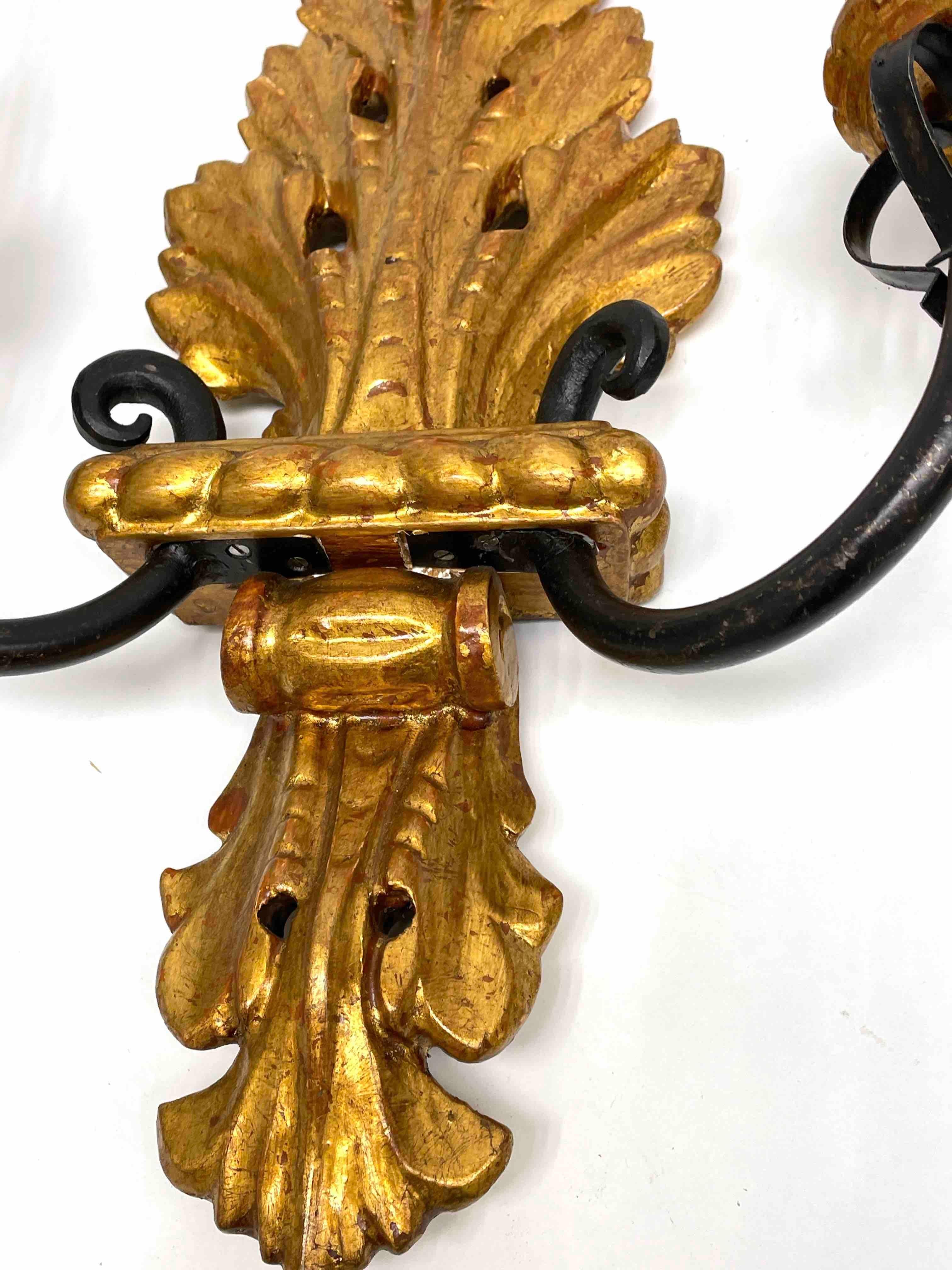 Set of Five Stunning Gilt Wood Tole Florentine Sconces by Banci, Italy, 1970s For Sale 6