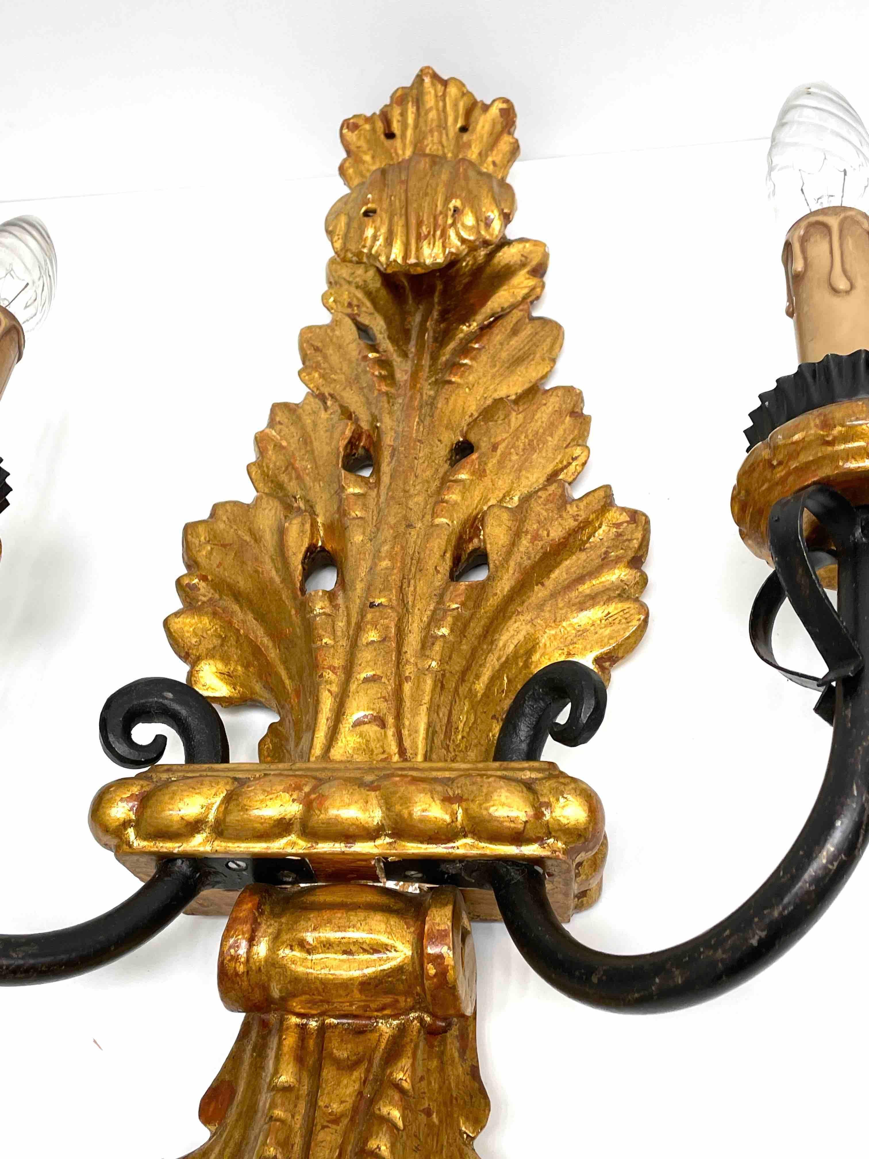 Set of Five Stunning Gilt Wood Tole Florentine Sconces by Banci, Italy, 1970s For Sale 2
