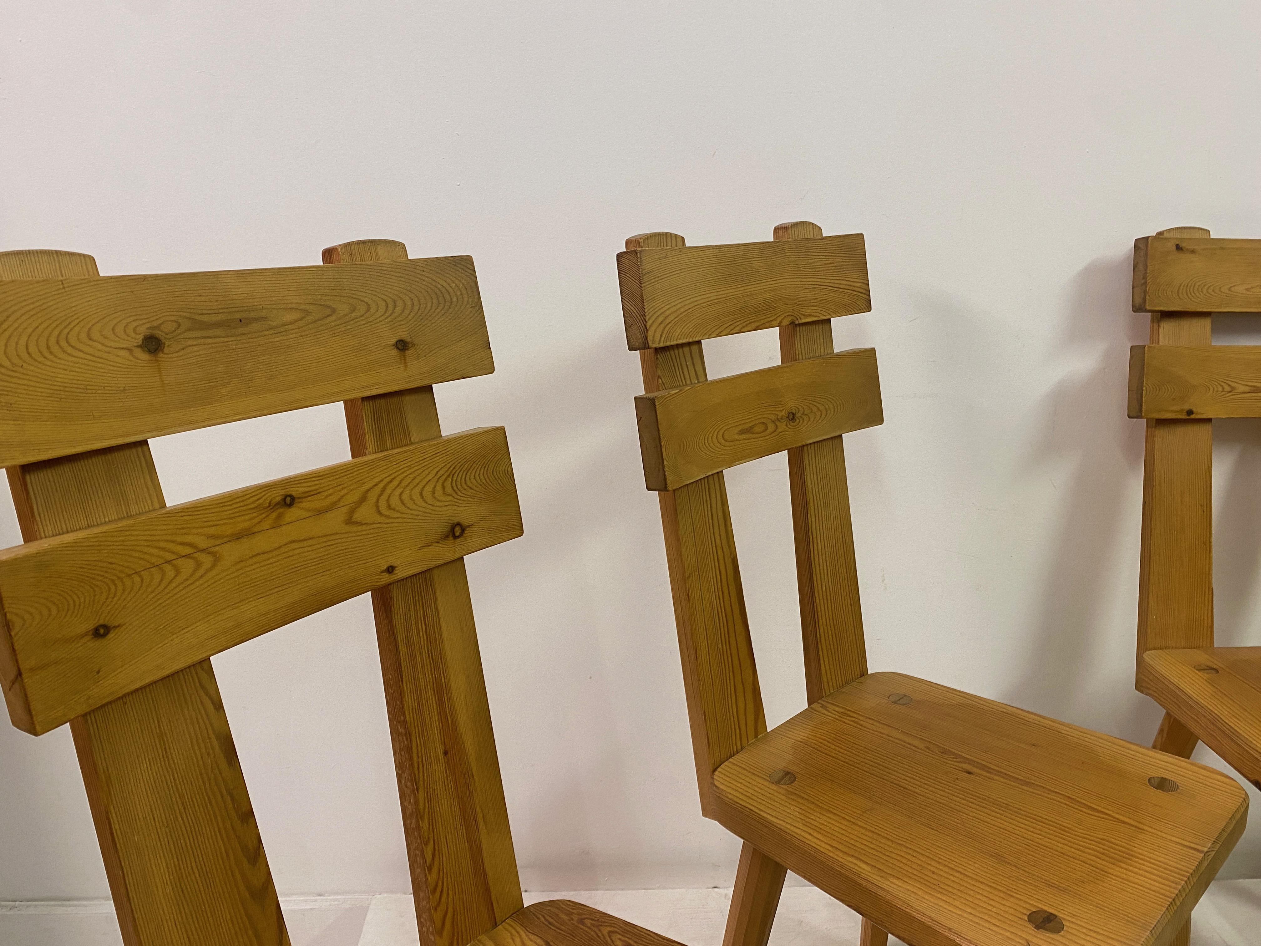 20th Century Set Of Five Swedish Dining Chairs In Pine For Sale