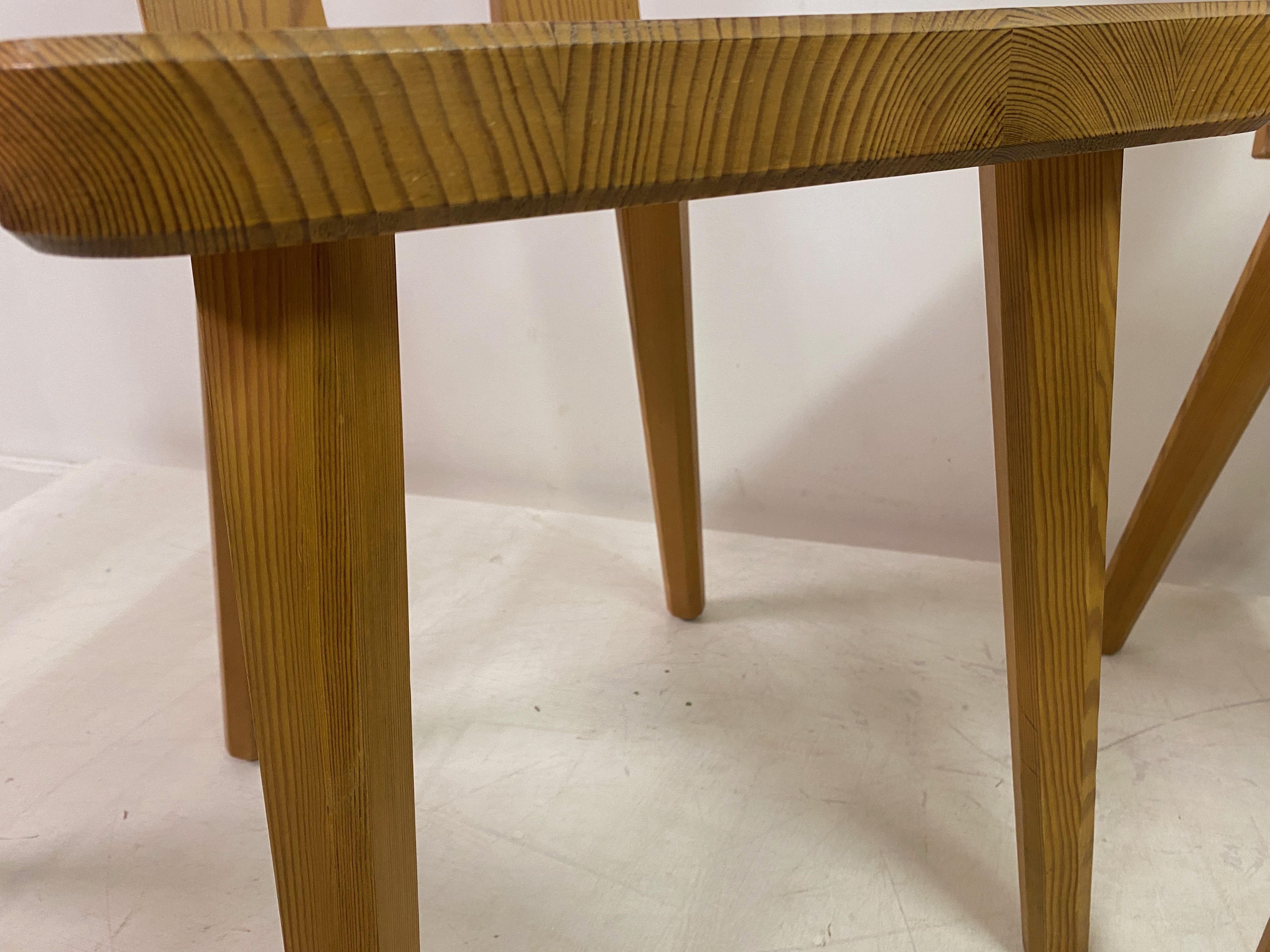 Set Of Five Swedish Dining Chairs In Pine For Sale 3