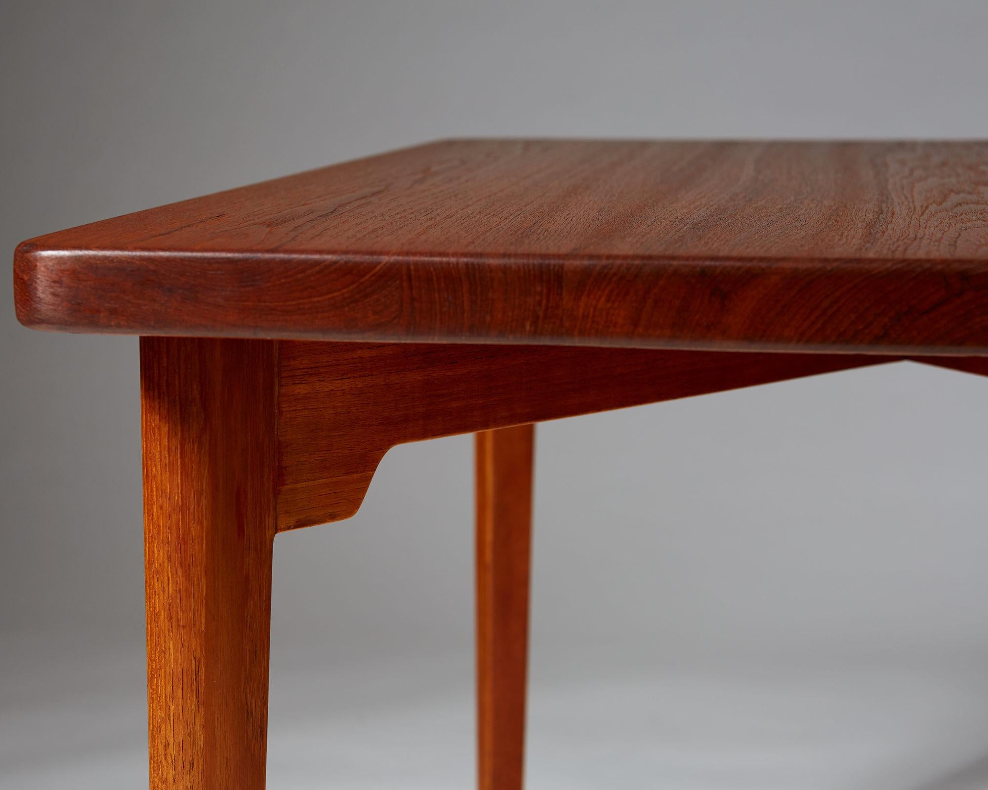 Set of Five Tables Designed by Palle Suenson for J. C. A. Jensen, Denmark, 1930 For Sale 4