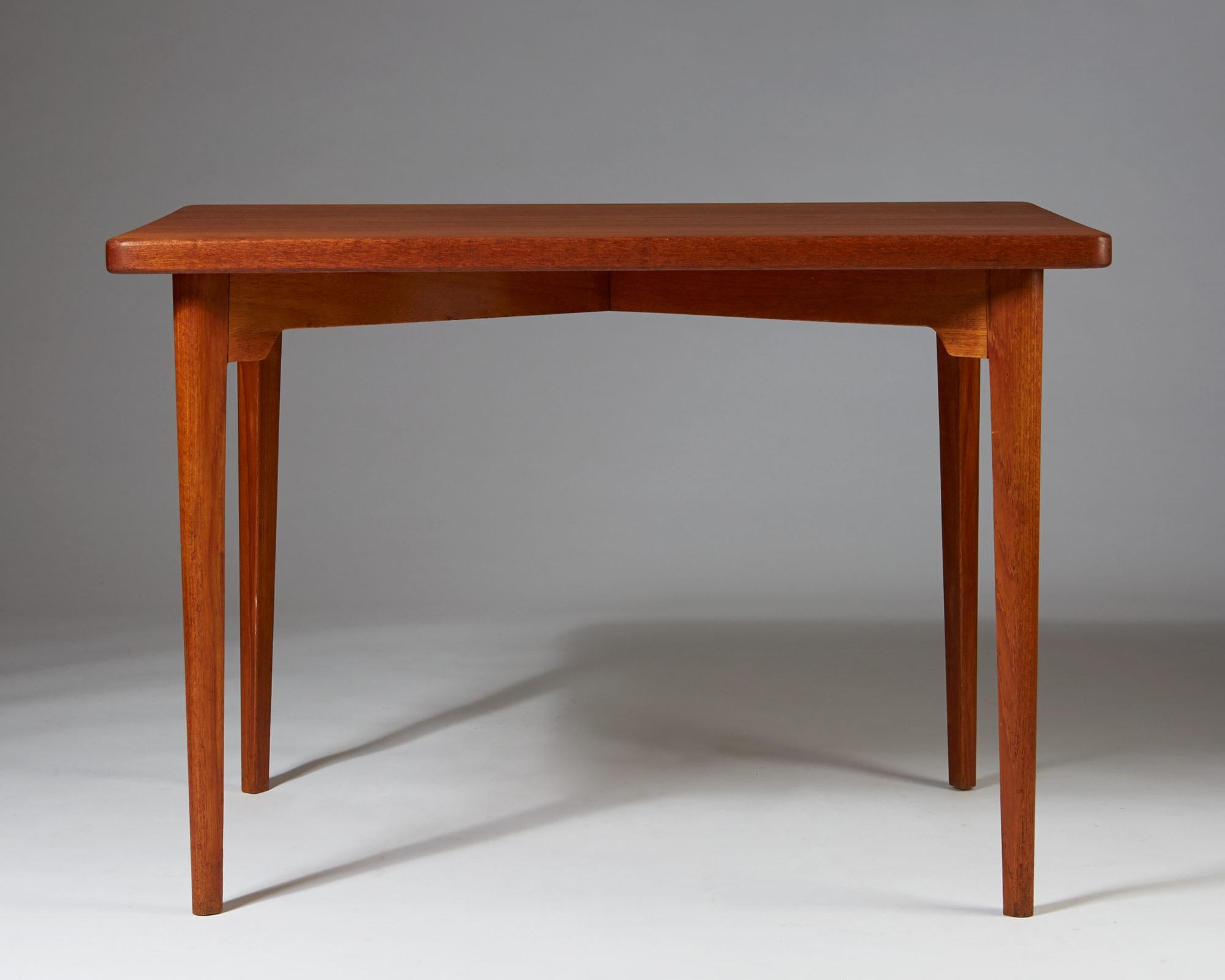 Set aus fünf Tischen, entworfen von Palle Suenson für J. C. A. Jensen, Dänemark, 1930 im Angebot 2