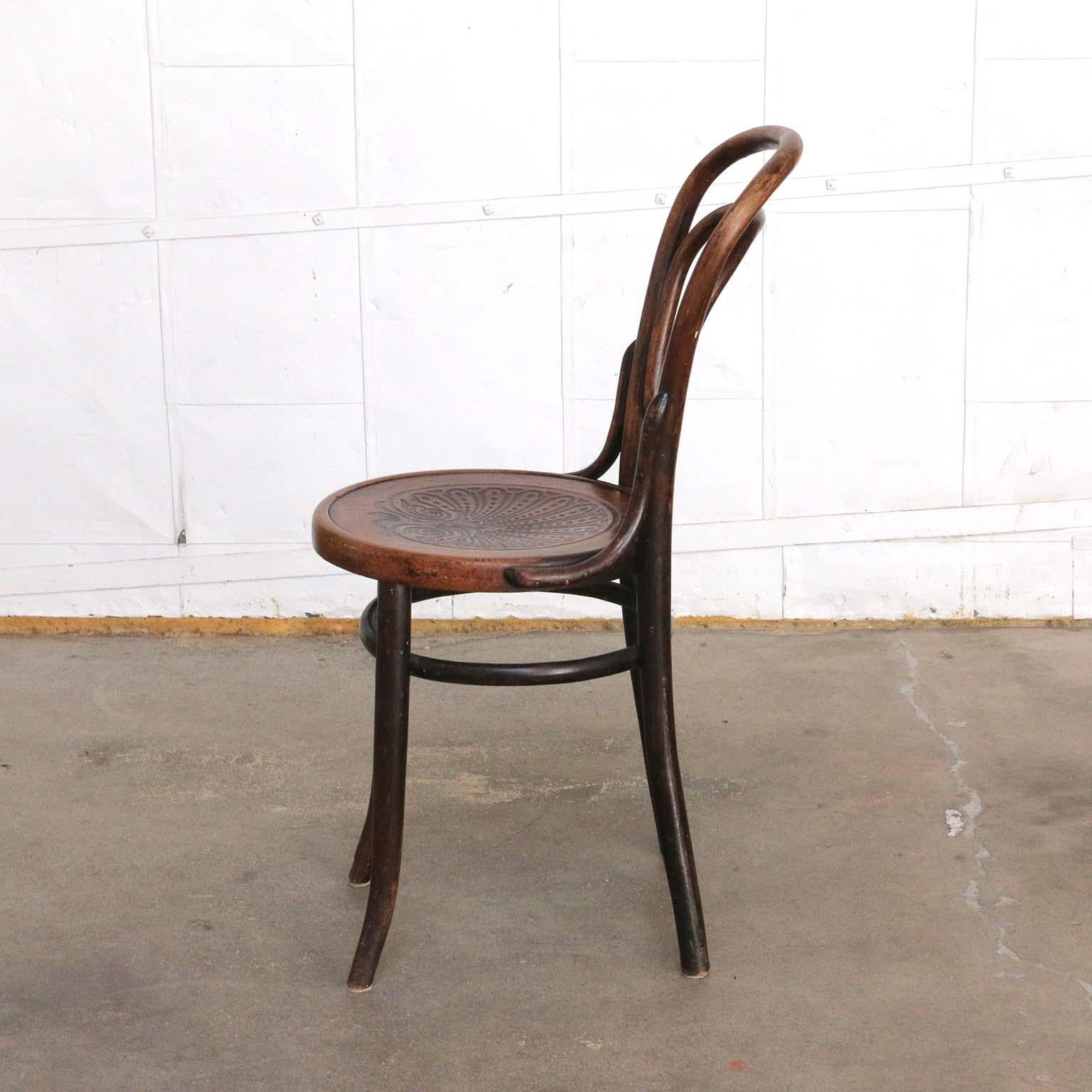 Vienna Secession Set of Five Thonet Viennese No. 14 Cafe Chairs