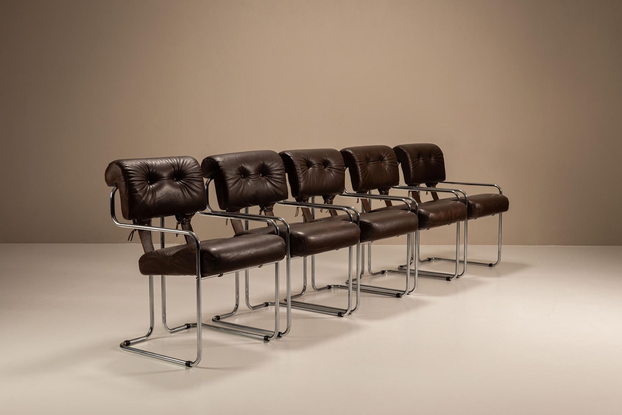 italien Ensemble de cinq chaises 'Tucroma' par Guido Faleschini pour i4 Mariani, Italie, années 1970 en vente
