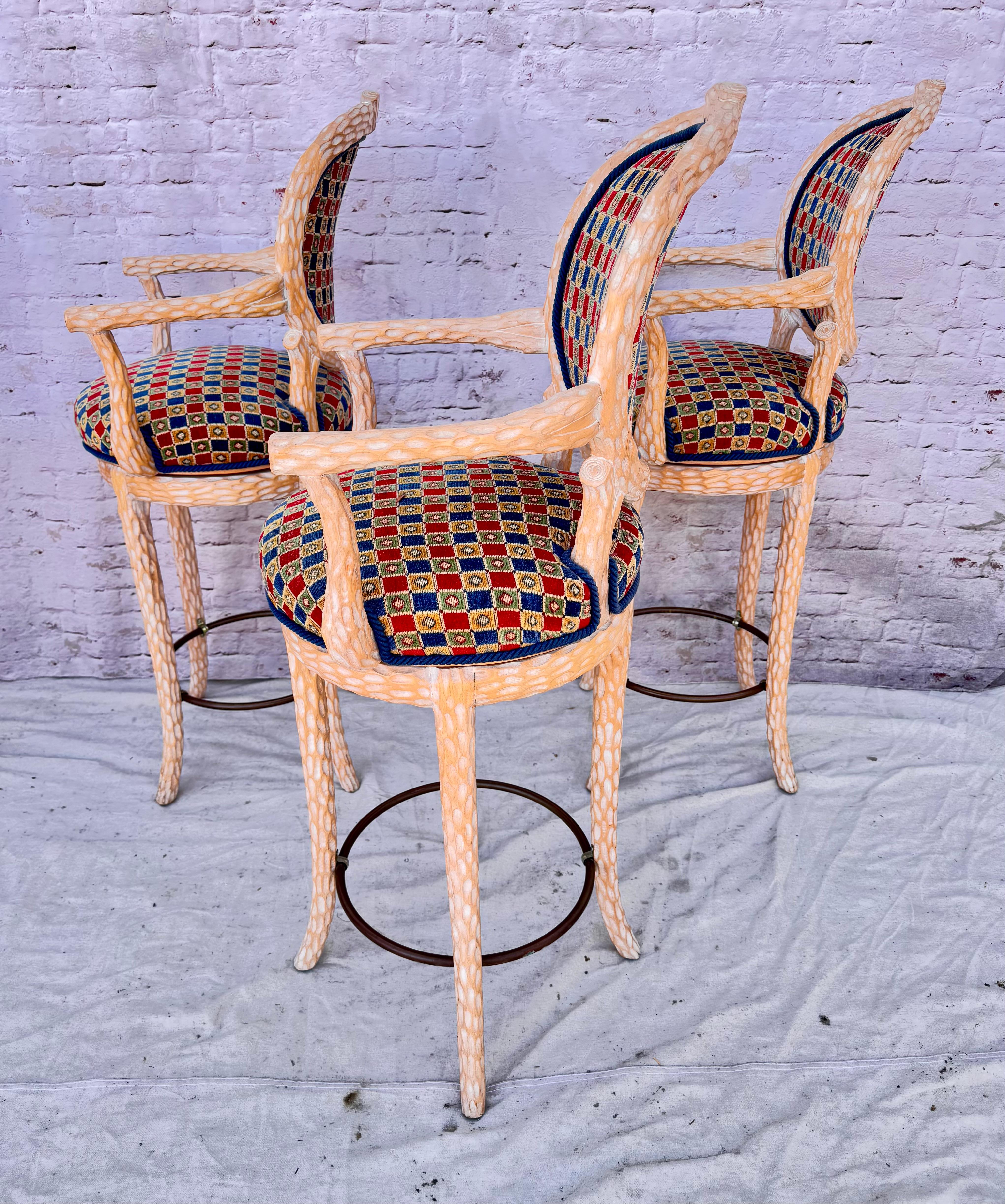 Textile Set Of Five Twisted 