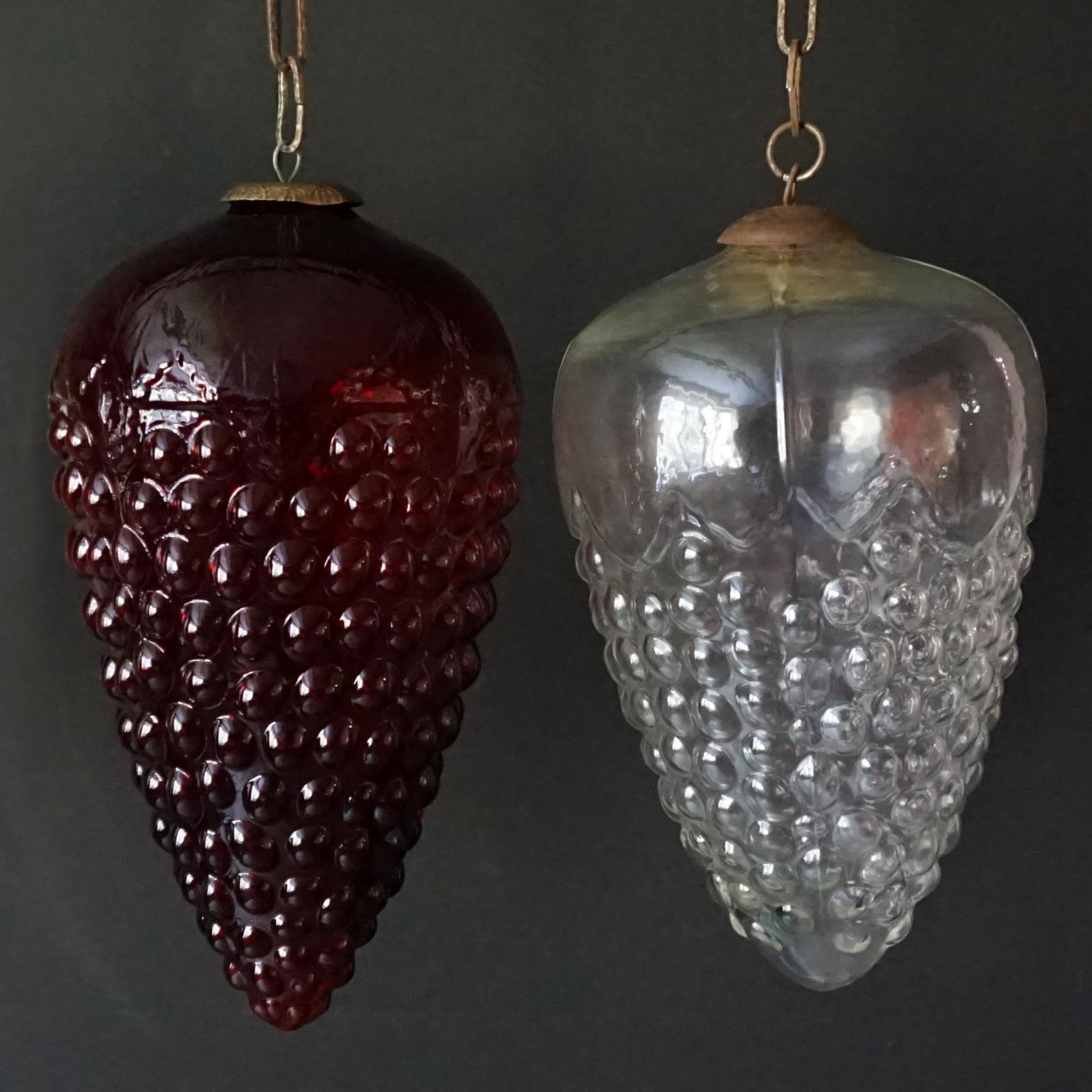 20th Century Set of Five Very Large Red and Clear Glass Grape Kugel Christmas Ornaments For Sale