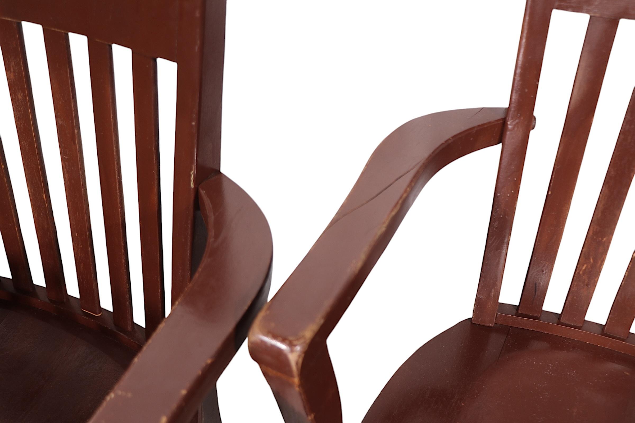 Ensemble de cinq chaises de salle à manger industrielles anciennes de Murphy Chair Co. 5