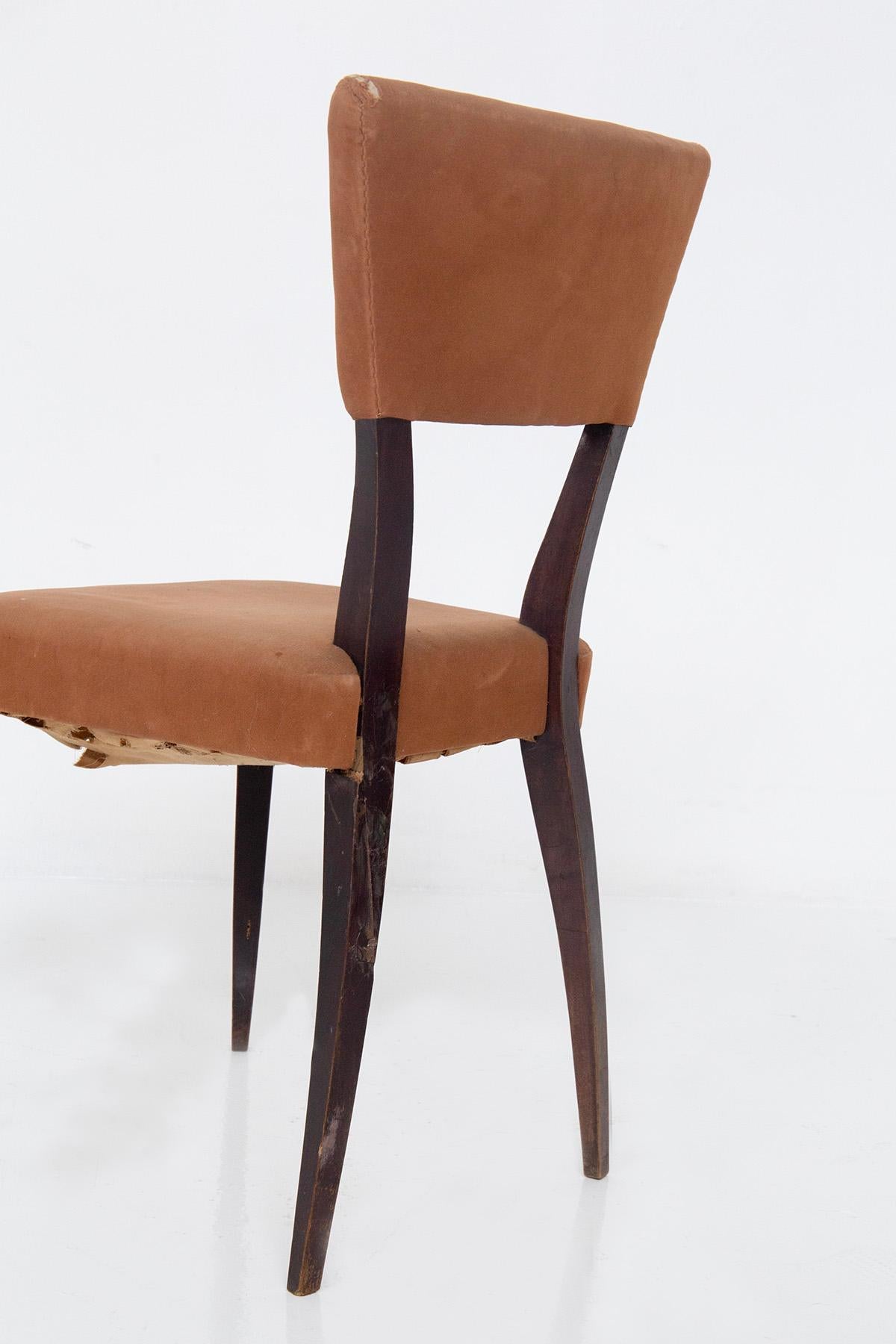 Set of five vintage Italian chairs in original orange velvet fabric In Good Condition For Sale In Milano, IT