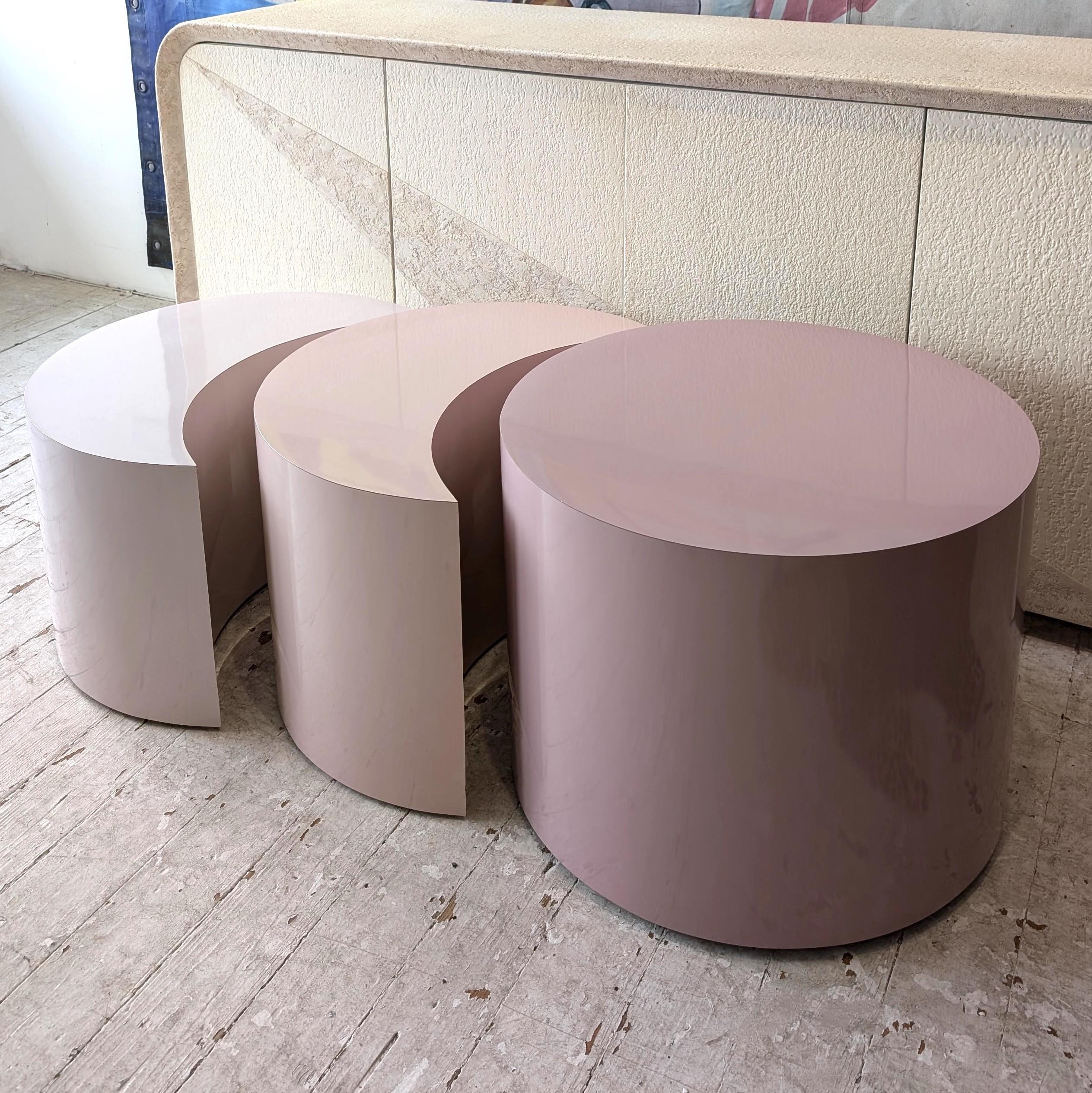 Set von fünf modularen Vintage-Couchtischen aus rosa Laminat im Postmodern-Stil, USA, 1980er Jahre im Angebot 4