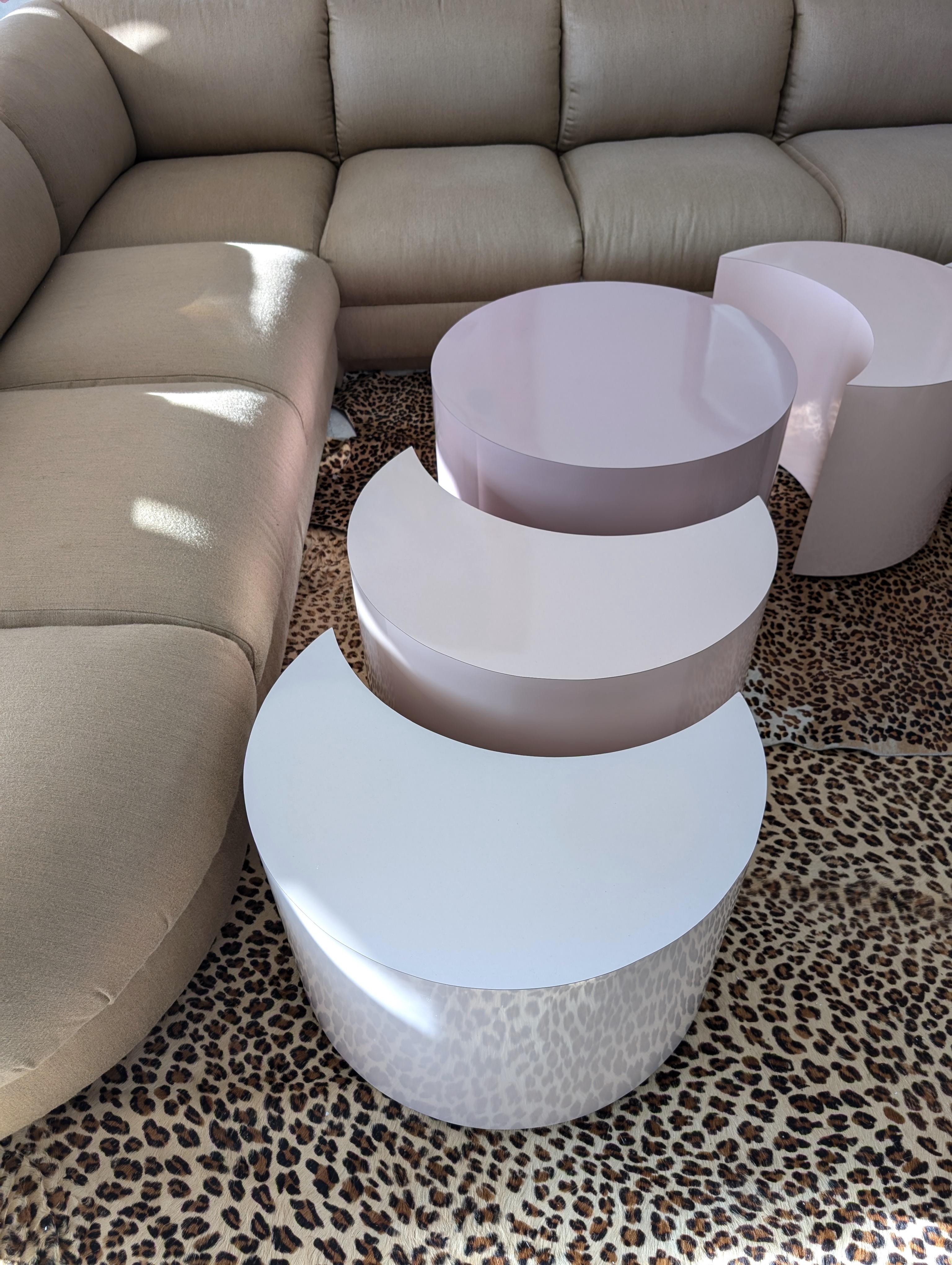 Set von fünf modularen Vintage-Couchtischen aus rosa Laminat im Postmodern-Stil, USA, 1980er Jahre im Angebot 2