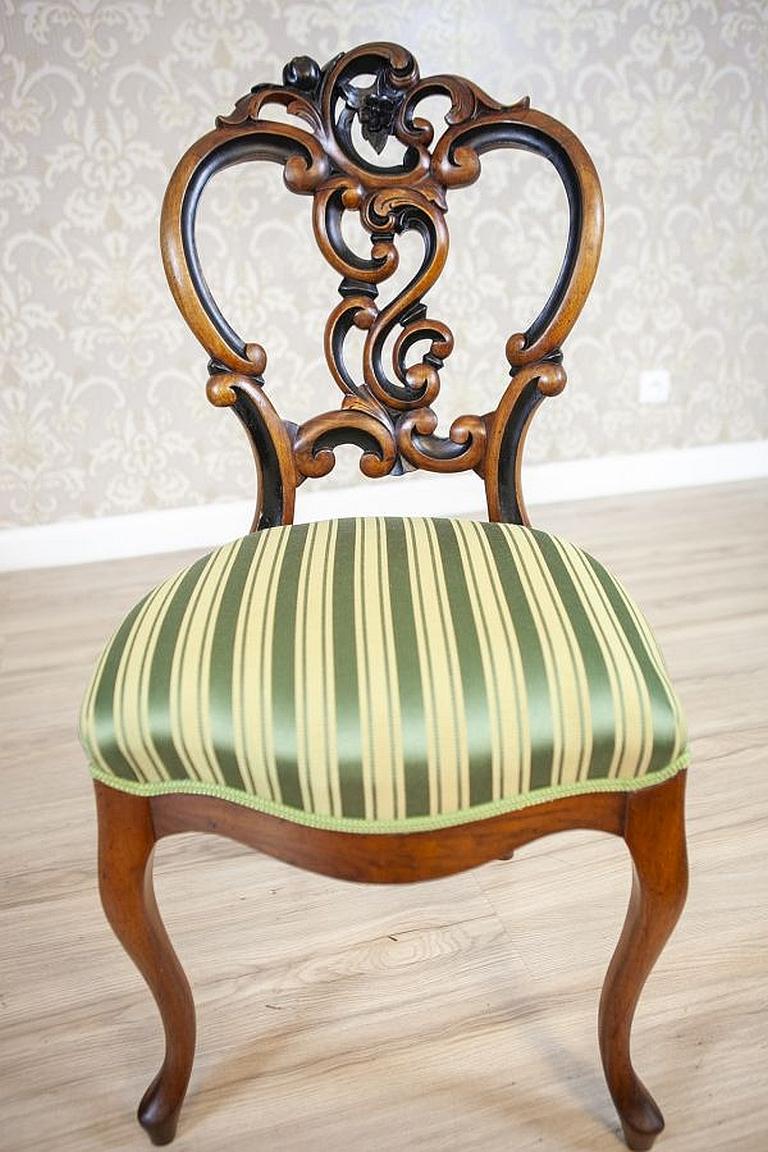 Set of Five Walnut Chairs From the Late 19th Century in Light Green Upholstery For Sale 1
