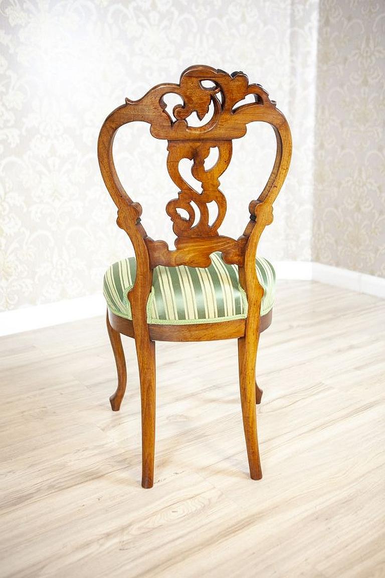 Set of Five Walnut Chairs From the Late 19th Century in Light Green Upholstery For Sale 4