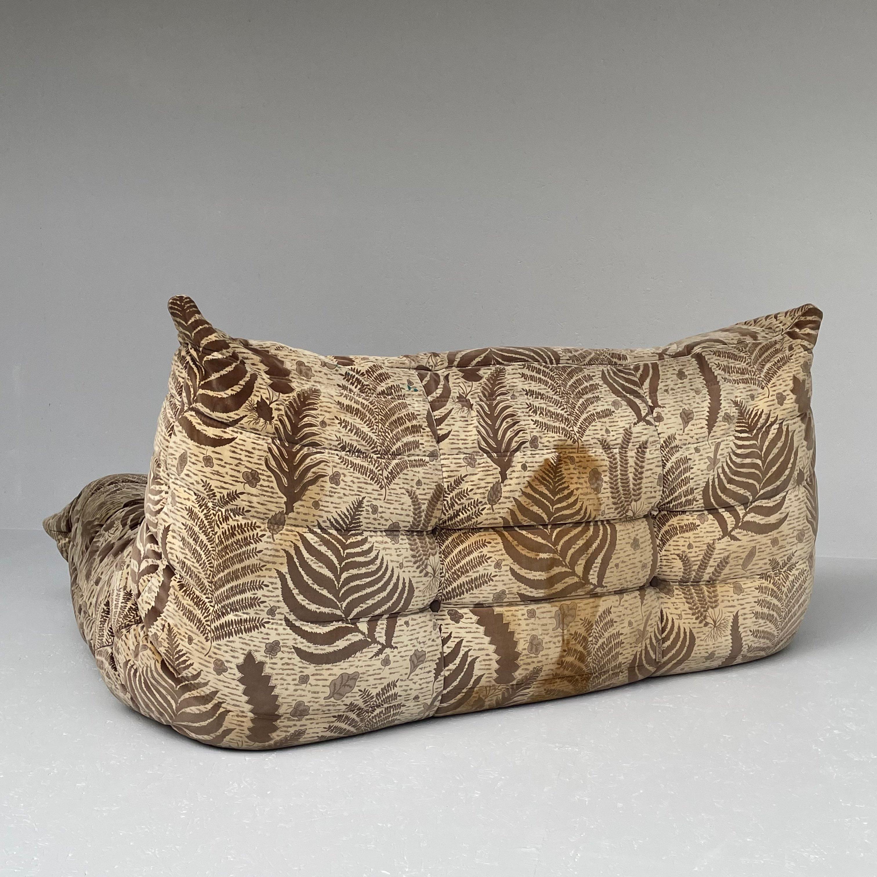 Set of Floral 2 Seater Togo by Michel Ducaroy for Ligne Roset in Original Fabric 13