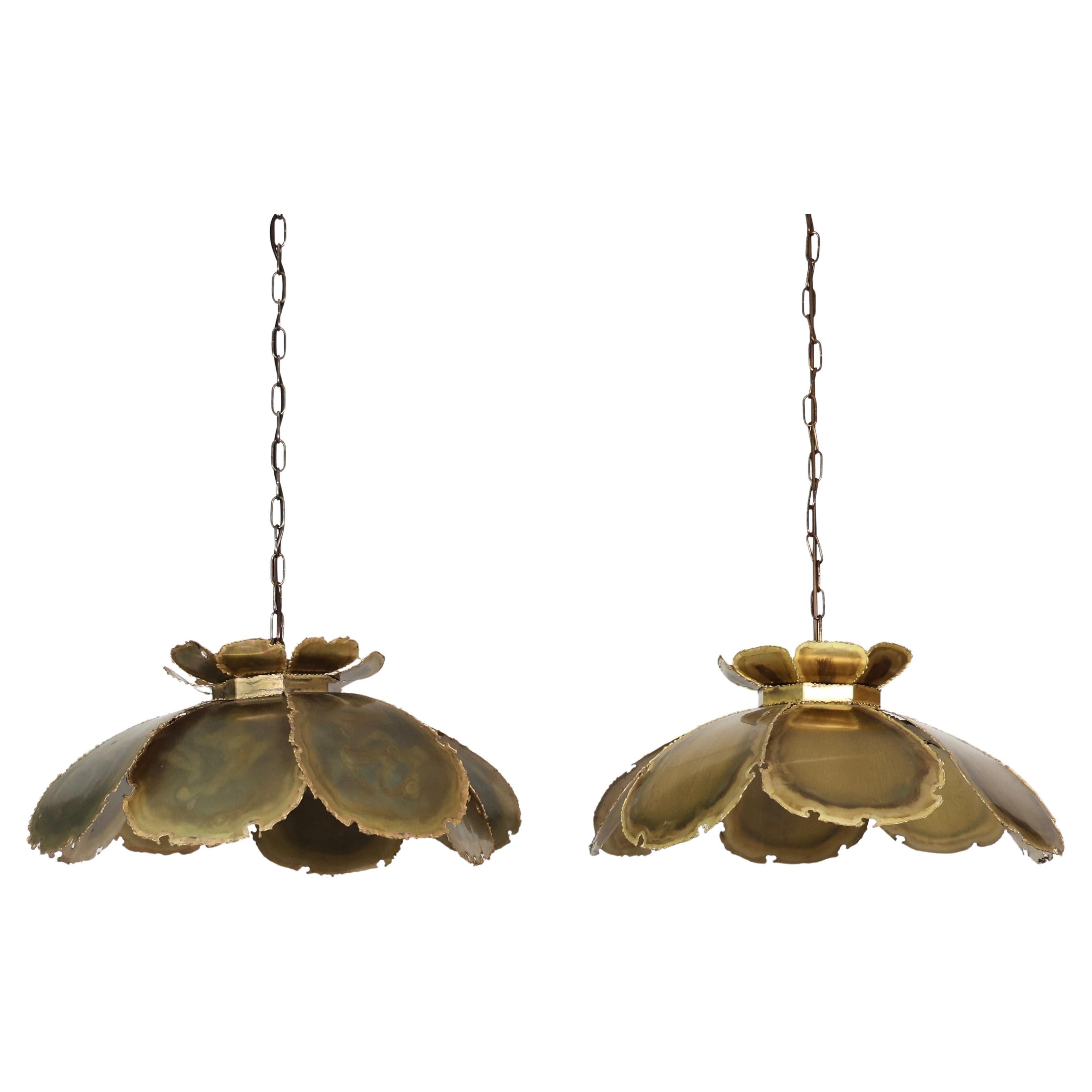 Ensemble de lampes suspendues en forme de fleur par Svend Aage Holm Sorensen, 1960, Danemark