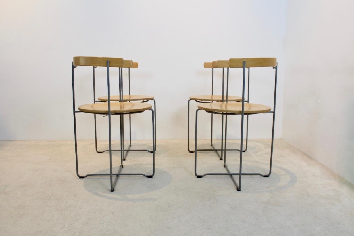 These iconic model 2750 Sóley folding chairs were designed by the Icelandic designer Valdimar Harðarson in the year 1982. As far back as 30 years ago, this bold and daring design made quite an impact, with Sóley scooping the Roscoe Award in the US
