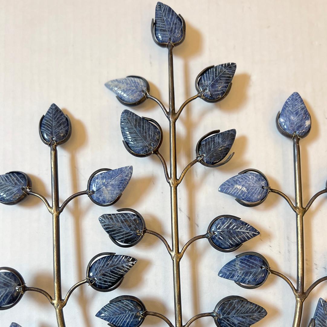 Français Ensemble d'appliques en lapis à motif de feuillage. Vendu par paire. en vente