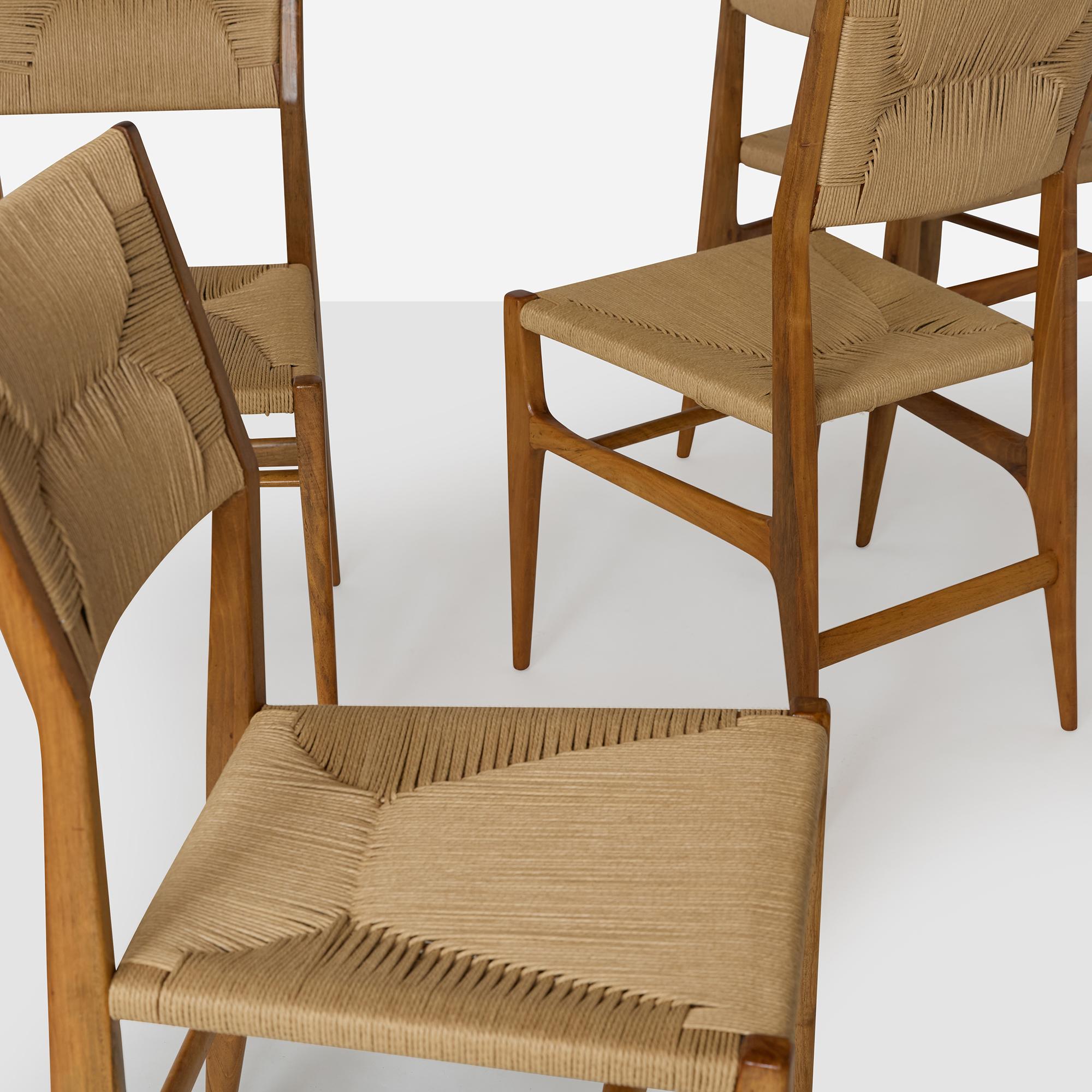 Metà XX secolo Set di quattro sedie da pranzo #116 di Gio Ponti in vendita