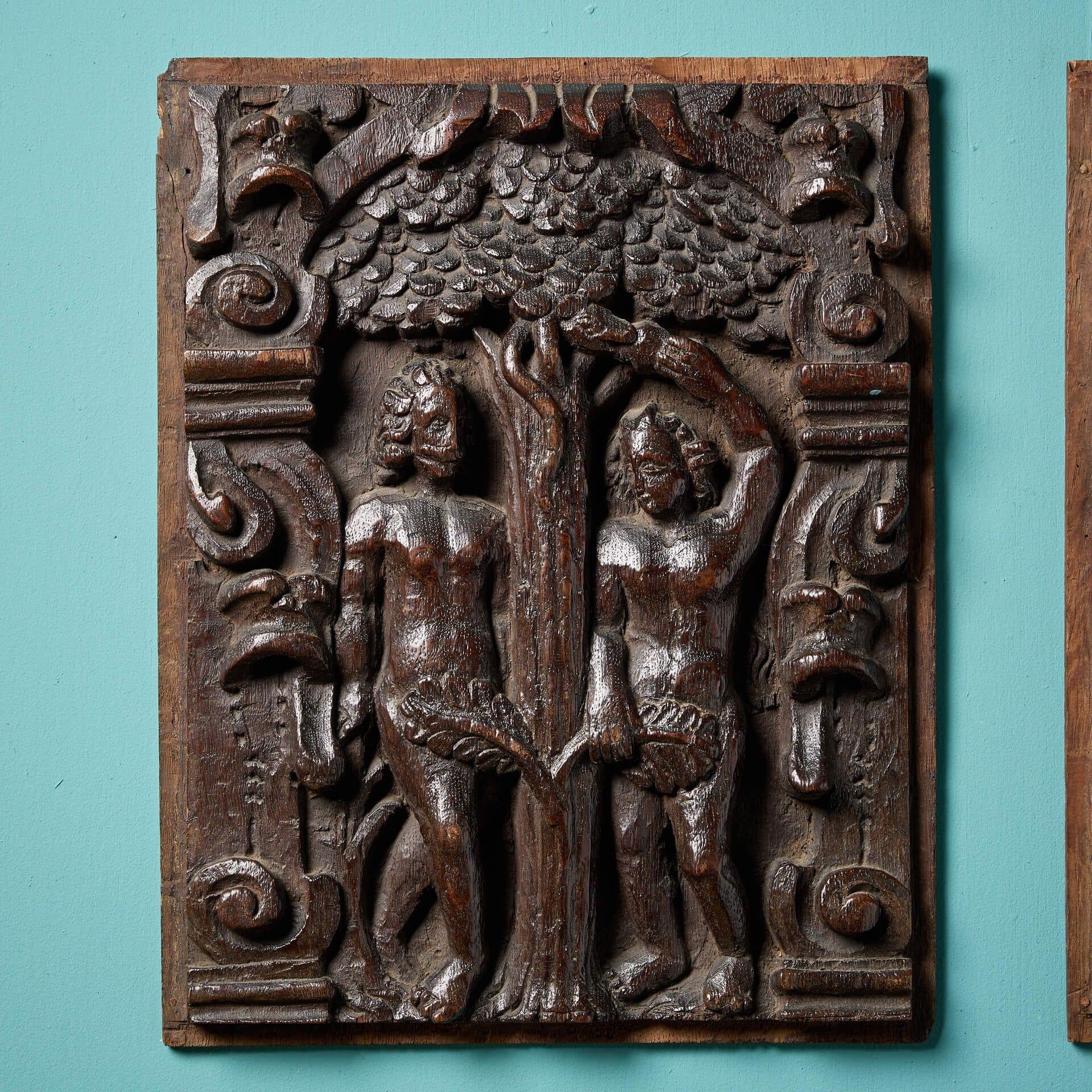 Satz von vier geschnitzten Eichenpanelen mit religiösen Szenen aus dem 17. (Tudor) im Angebot
