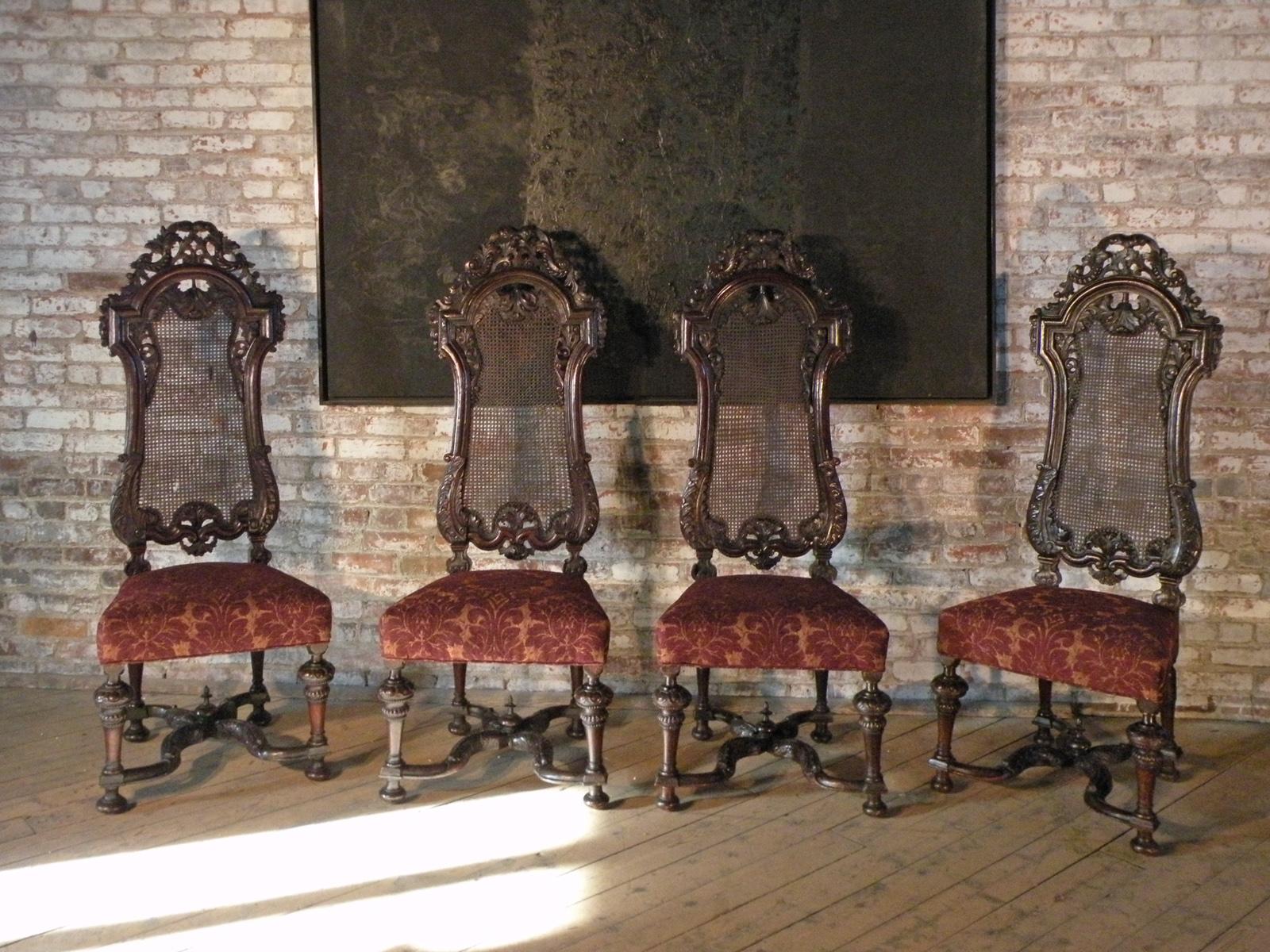 A very rare, superbly carved set of four side chairs in the manner of Daniel Marot (architect to William III), attributed to Thomas Roberts (who was awarded the position of chief supplier to the Royal household in 1686).
The chairs bear various