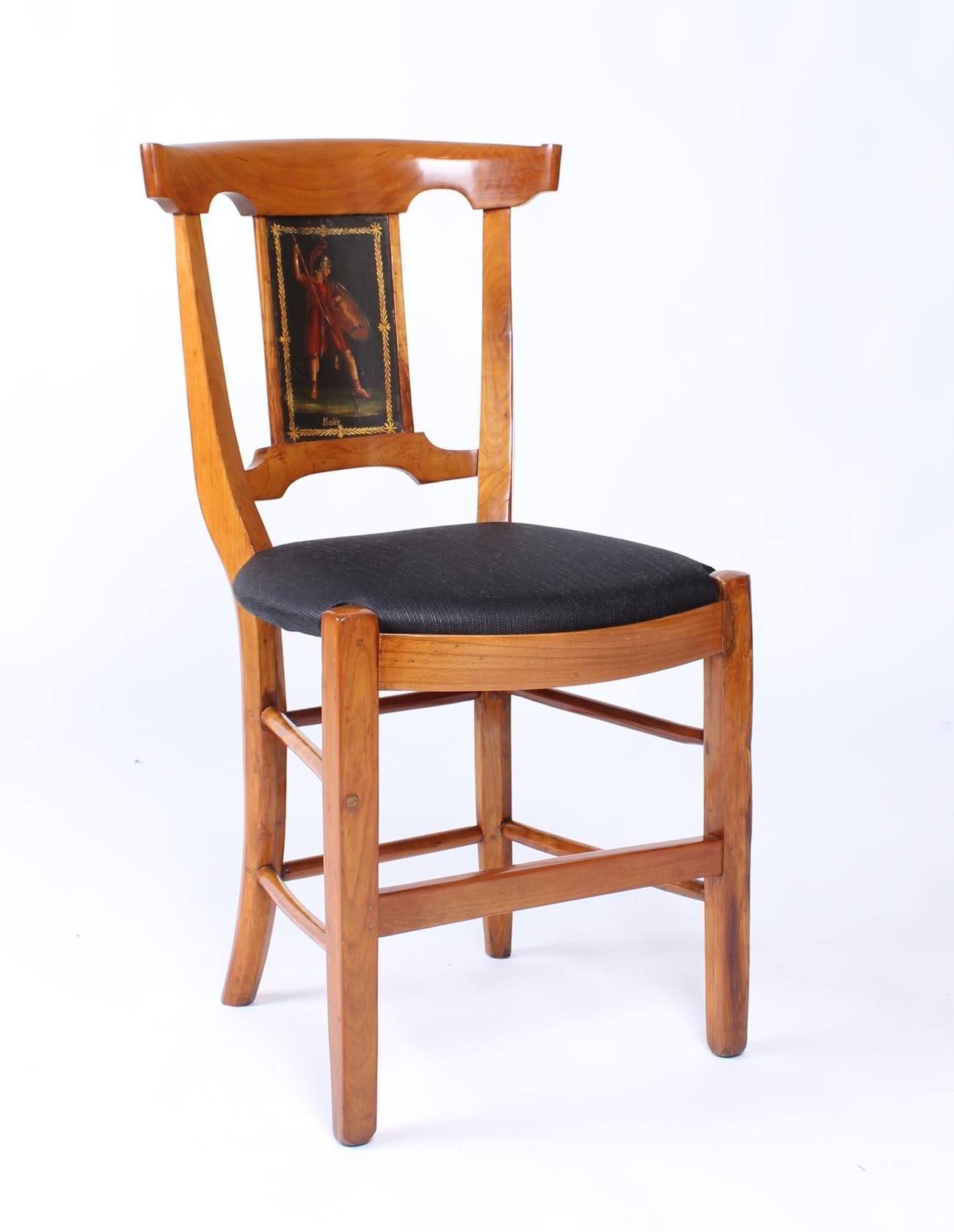 Satz von vier Stühlen aus dem 18. Jahrhundert, Frankreich, Kirsche, bemalt, Directoire, um 1800 (Französisch) im Angebot
