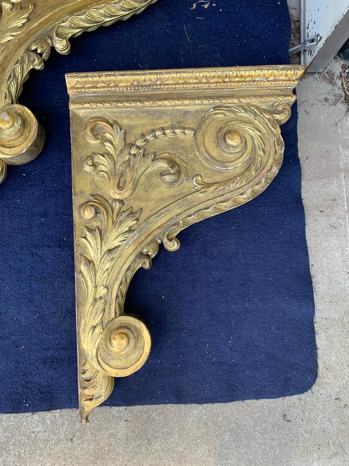 Set of Four 18th Century French Giltwood Corbels / Brackets 10