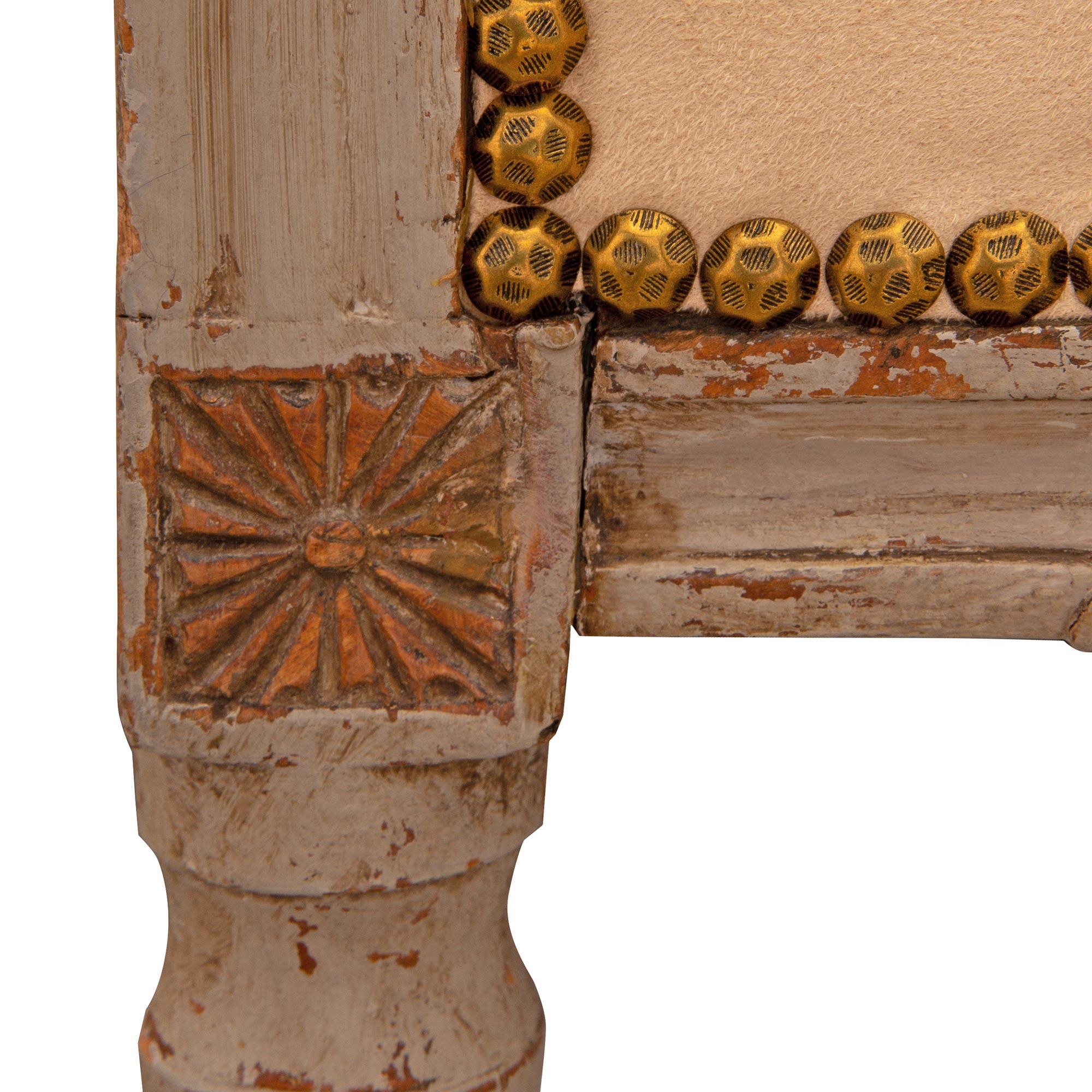 Conjunto de cuatro sillones franceses del siglo XVIII, época Luis XVI en venta 2