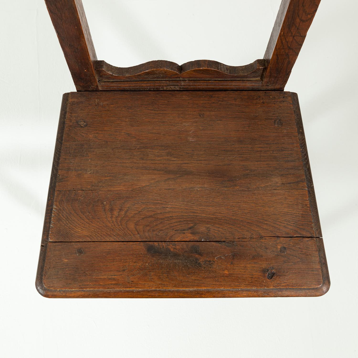 Set of Four 18th Century French Oak ‘Nun’s’ Chairs For Sale 5