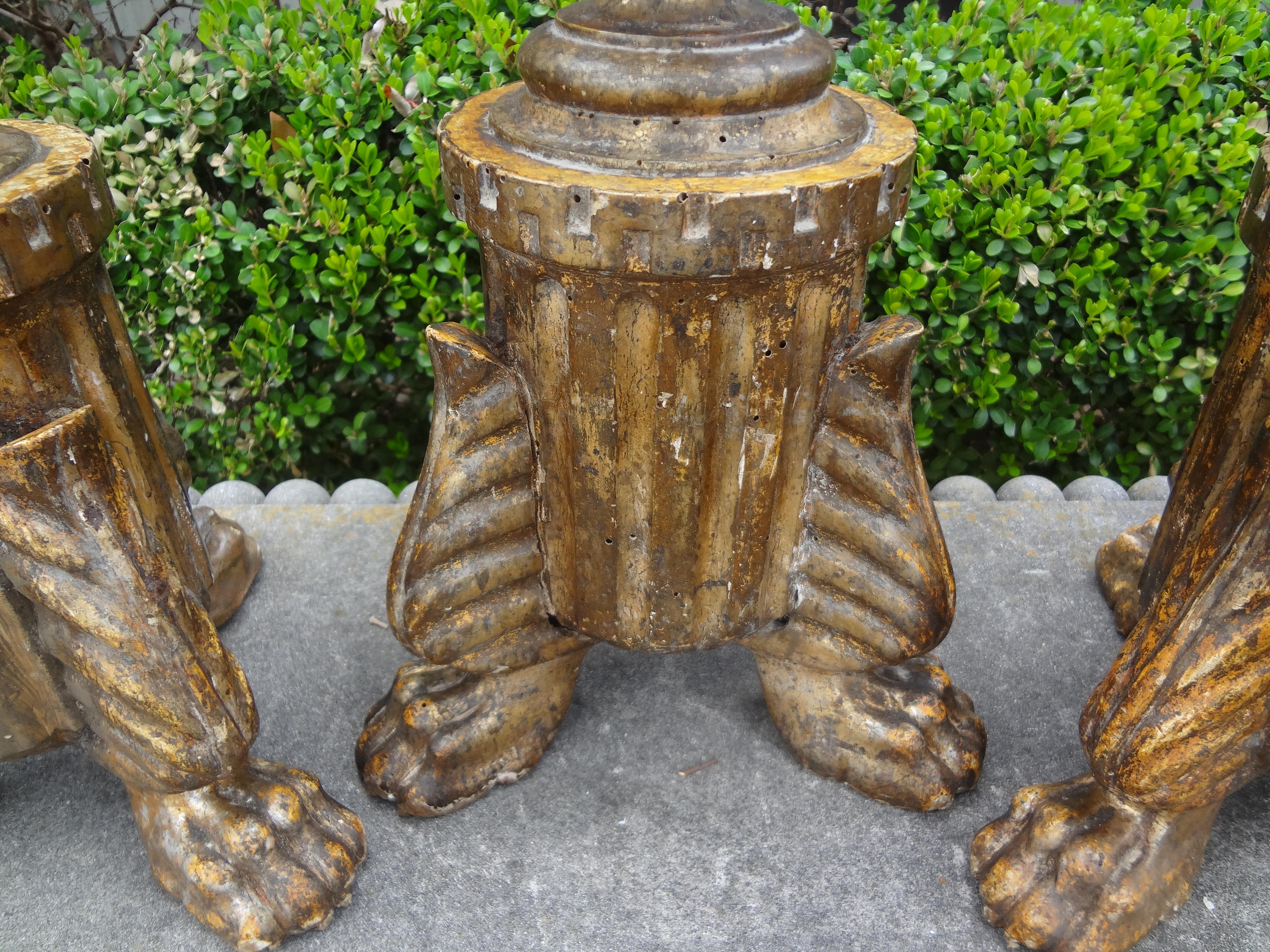 18th Century Italian Giltwood Pricket Altar Sticks, Set of 4 In Good Condition For Sale In Houston, TX